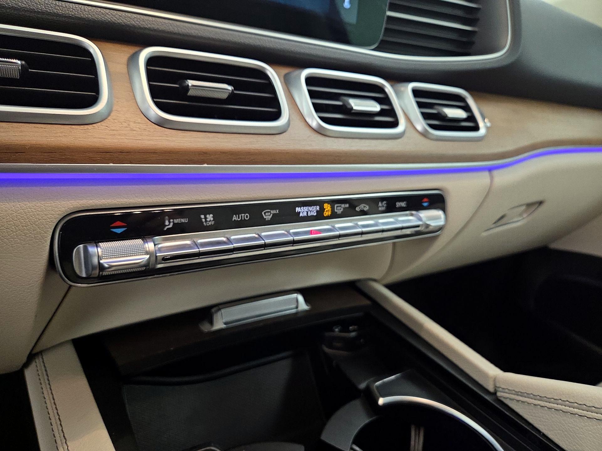 Thumbnail: 2022 Mercedes-Benz GLE - 17