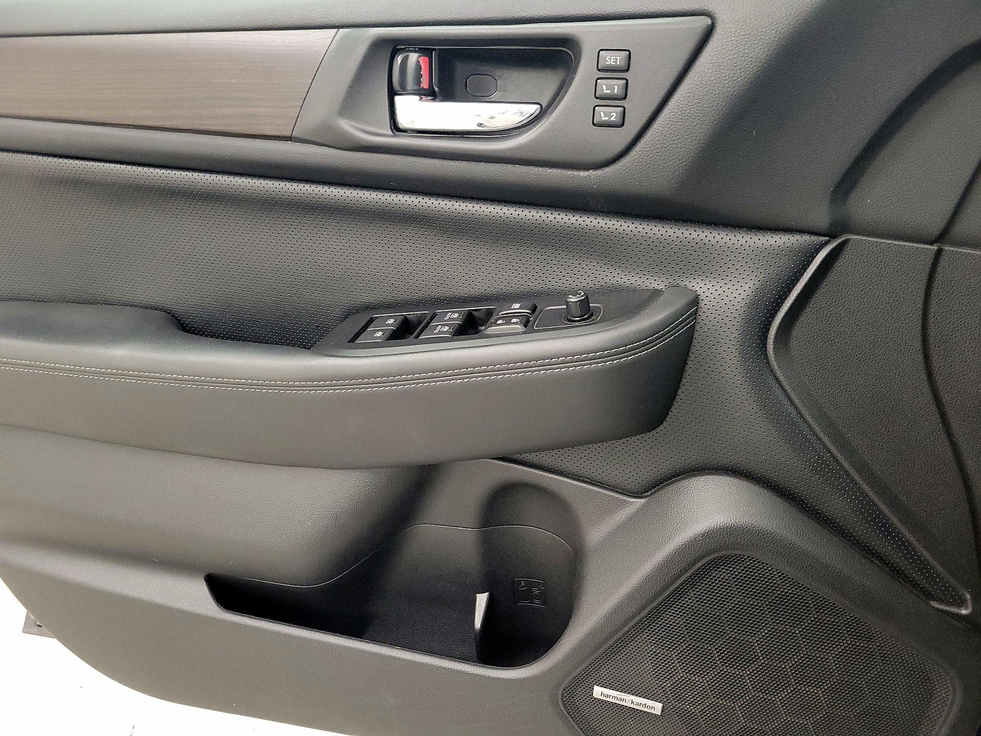 Thumbnail: 2016 Subaru Legacy - 12