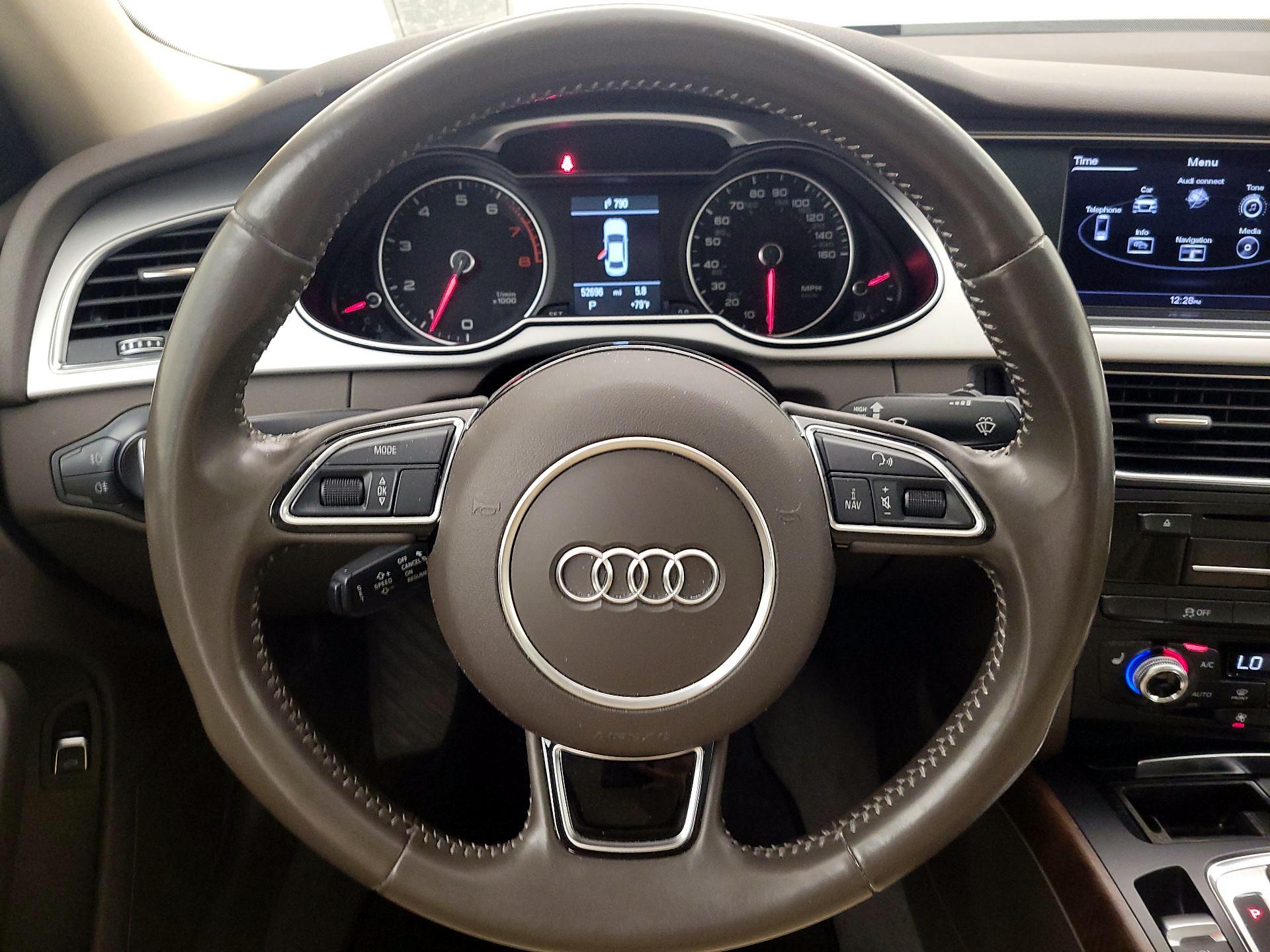 Thumbnail: 2015 Audi A4 - 10