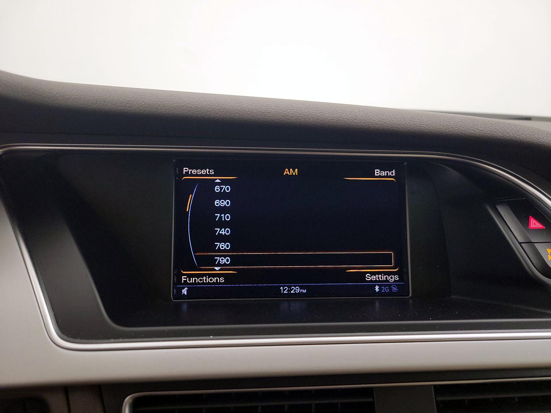 Thumbnail: 2015 Audi A4 - 16