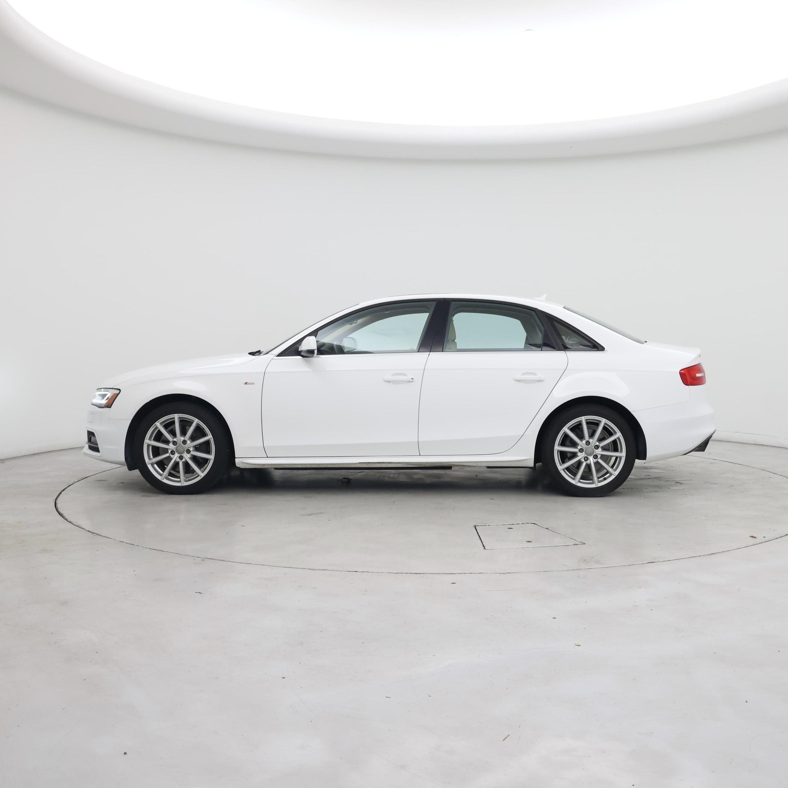 Thumbnail: 2015 Audi A4 - 3