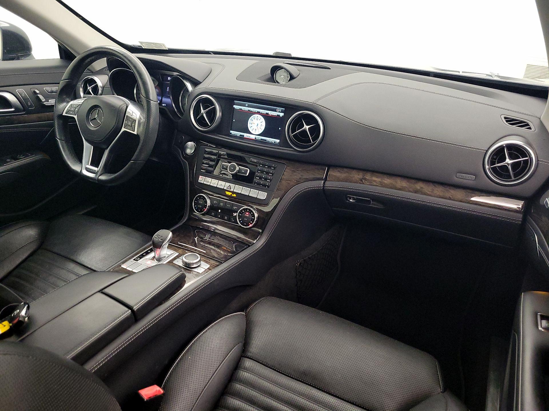 Thumbnail: 2015 Mercedes-Benz SL-Class - 9