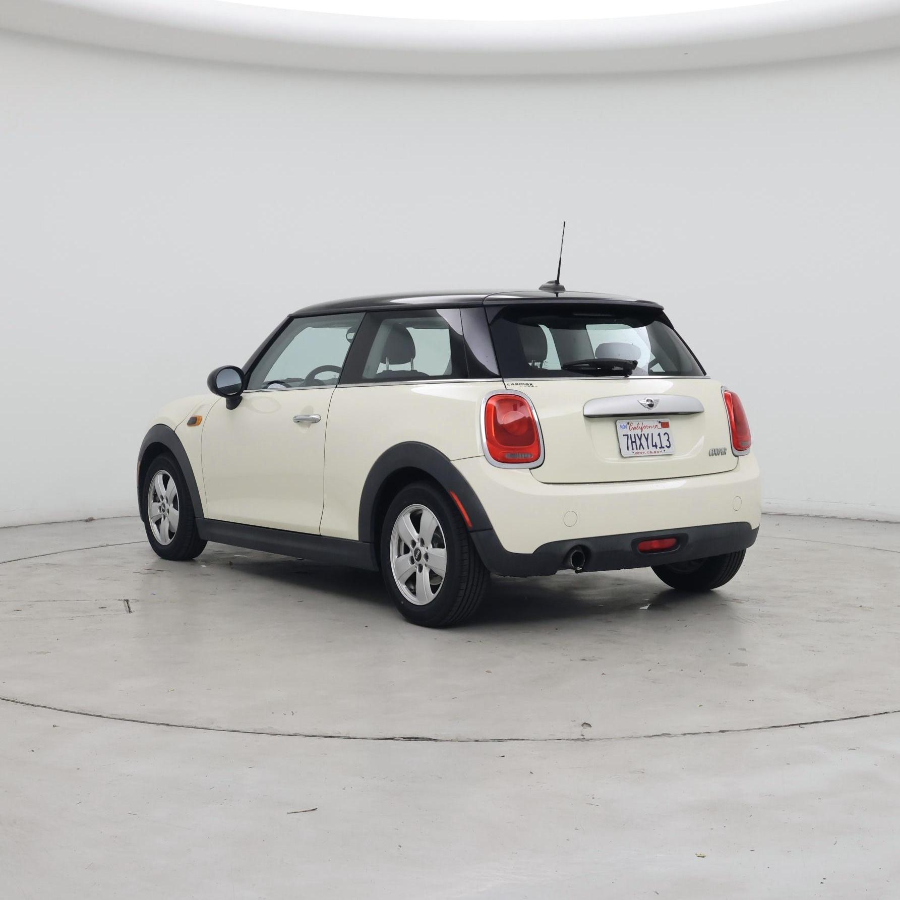 Thumbnail: 2015 MINI Cooper Hardtop - 2