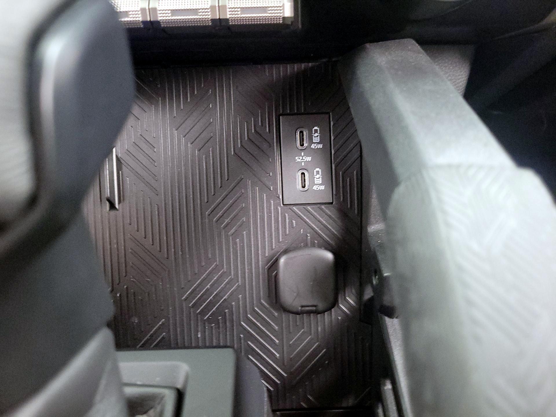 Thumbnail: 2025 Toyota Tacoma - 18