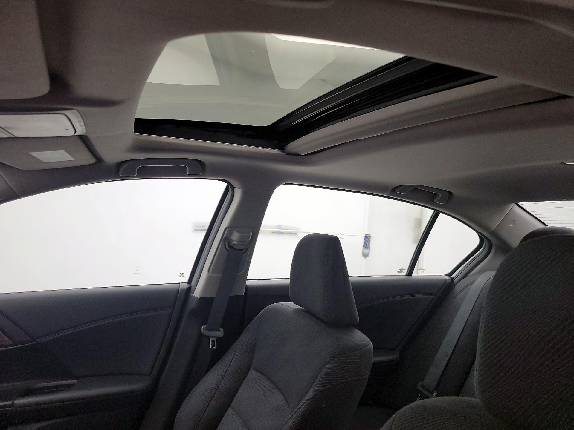 Thumbnail: 2016 Honda Accord - 19