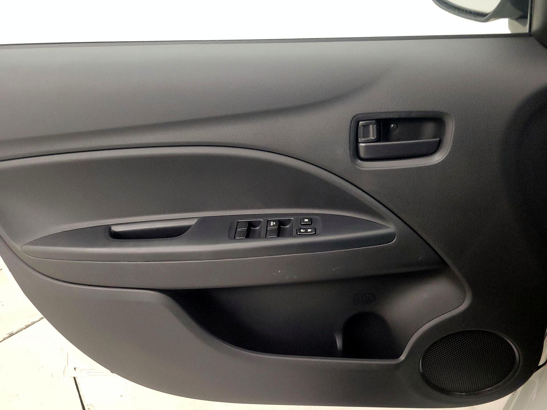 Thumbnail: 2018 Mitsubishi Mirage G4 - 12