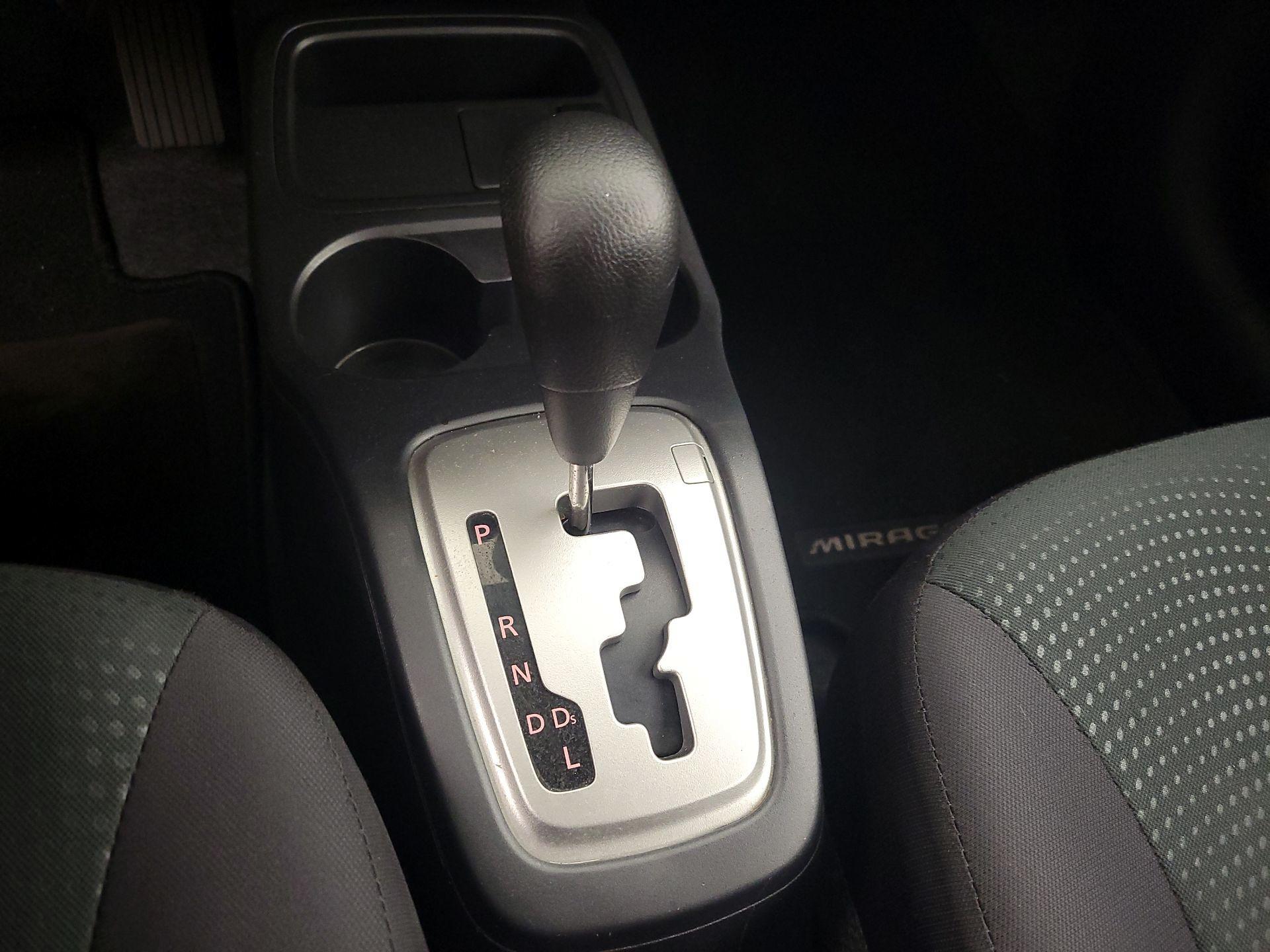 Thumbnail: 2018 Mitsubishi Mirage G4 - 17