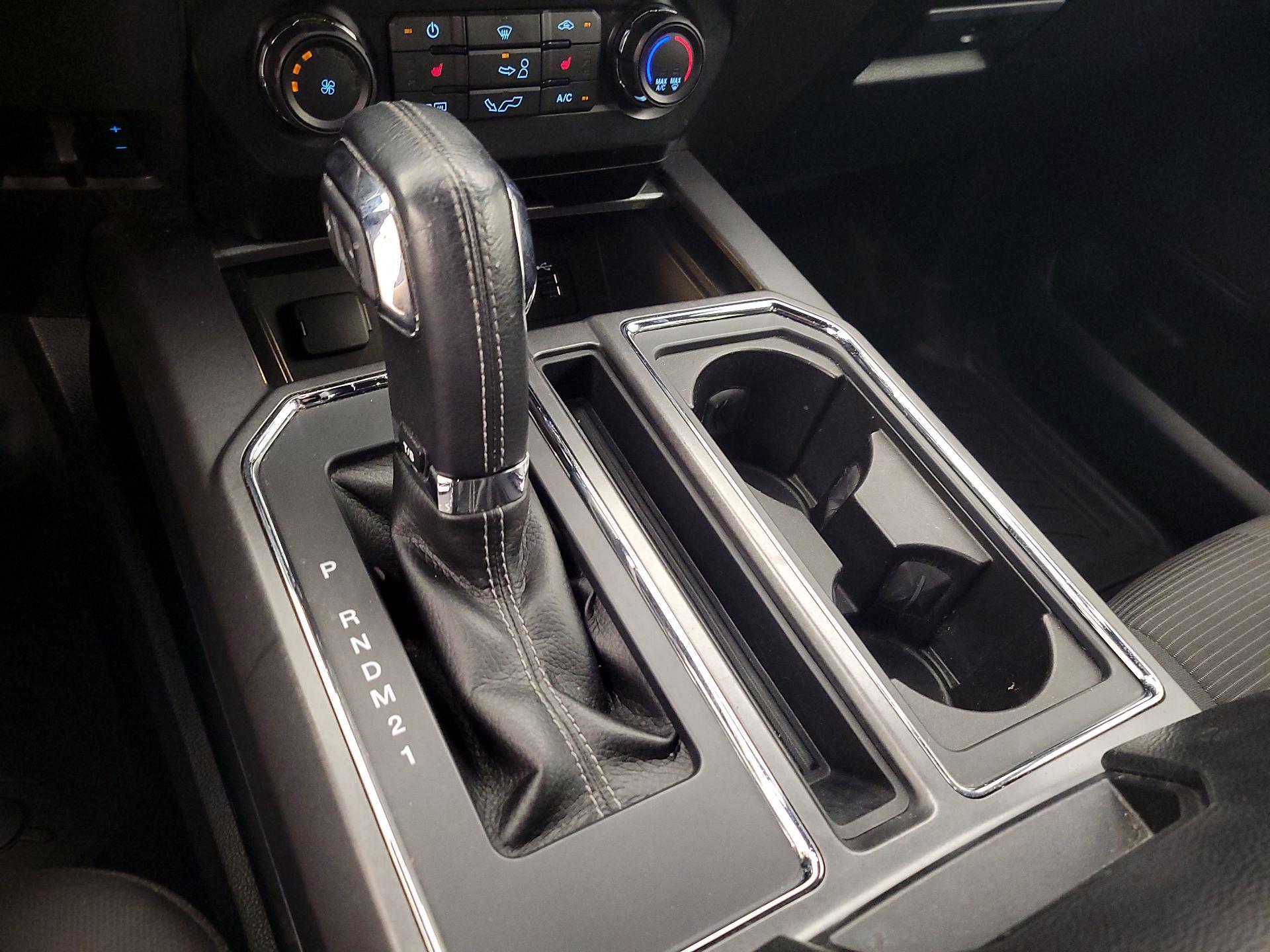 Thumbnail: 2015 Ford F-150 - 17