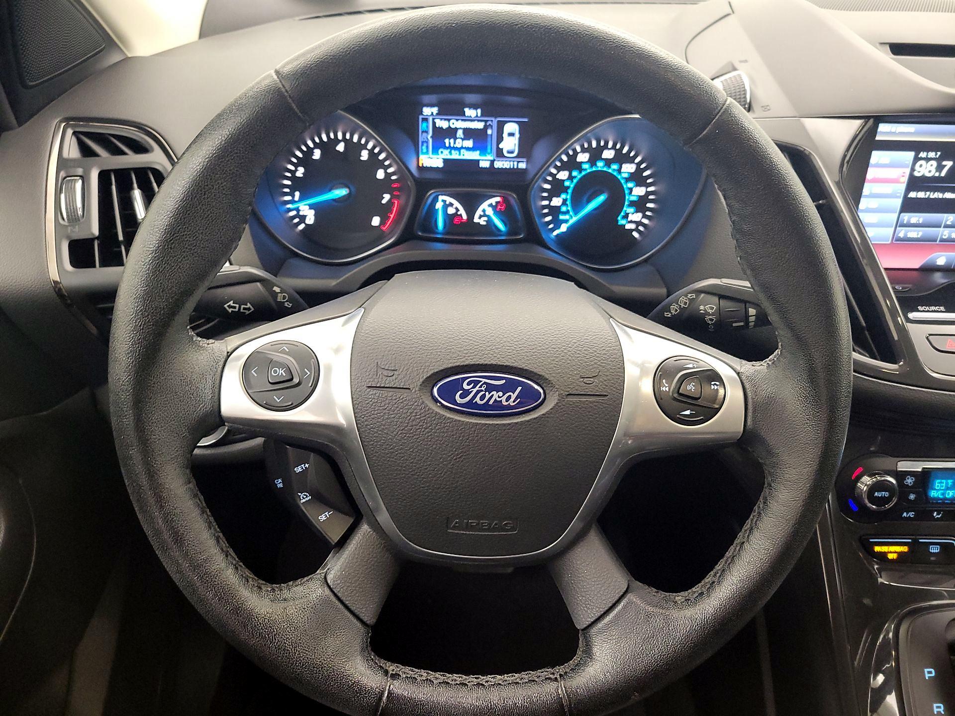 Thumbnail: 2015 Ford Escape - 10