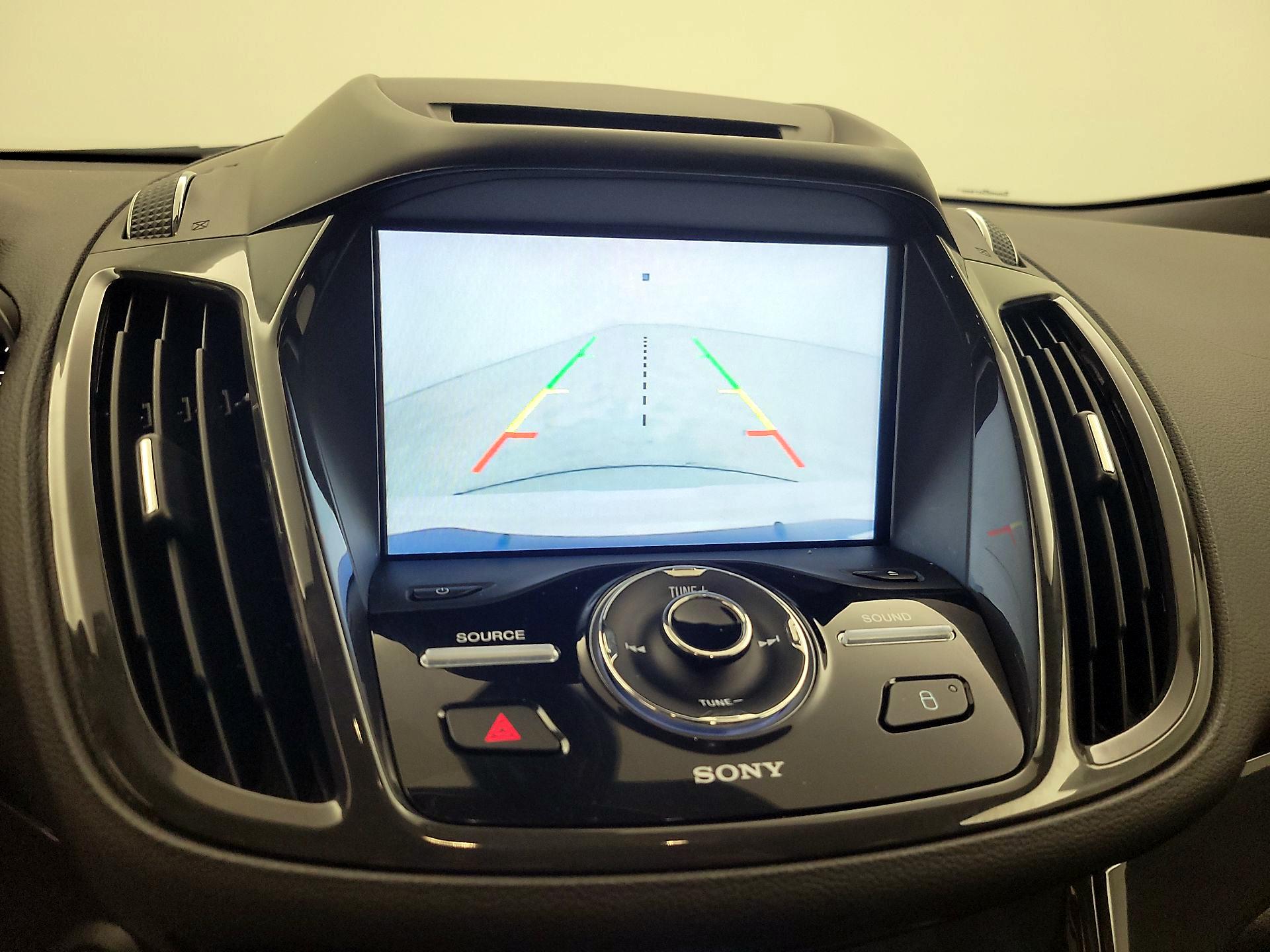 Thumbnail: 2015 Ford Escape - 14