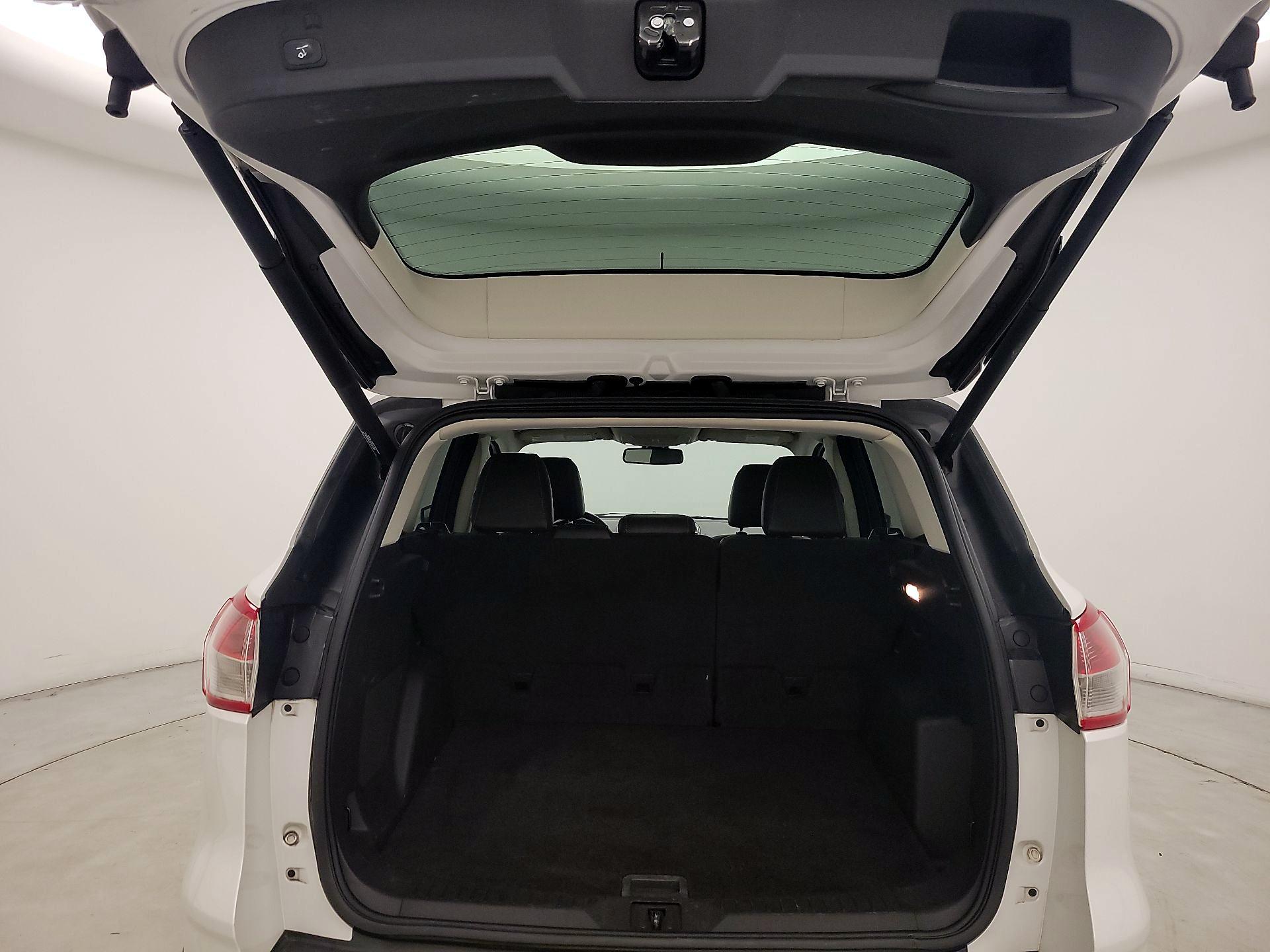 Thumbnail: 2015 Ford Escape - 19