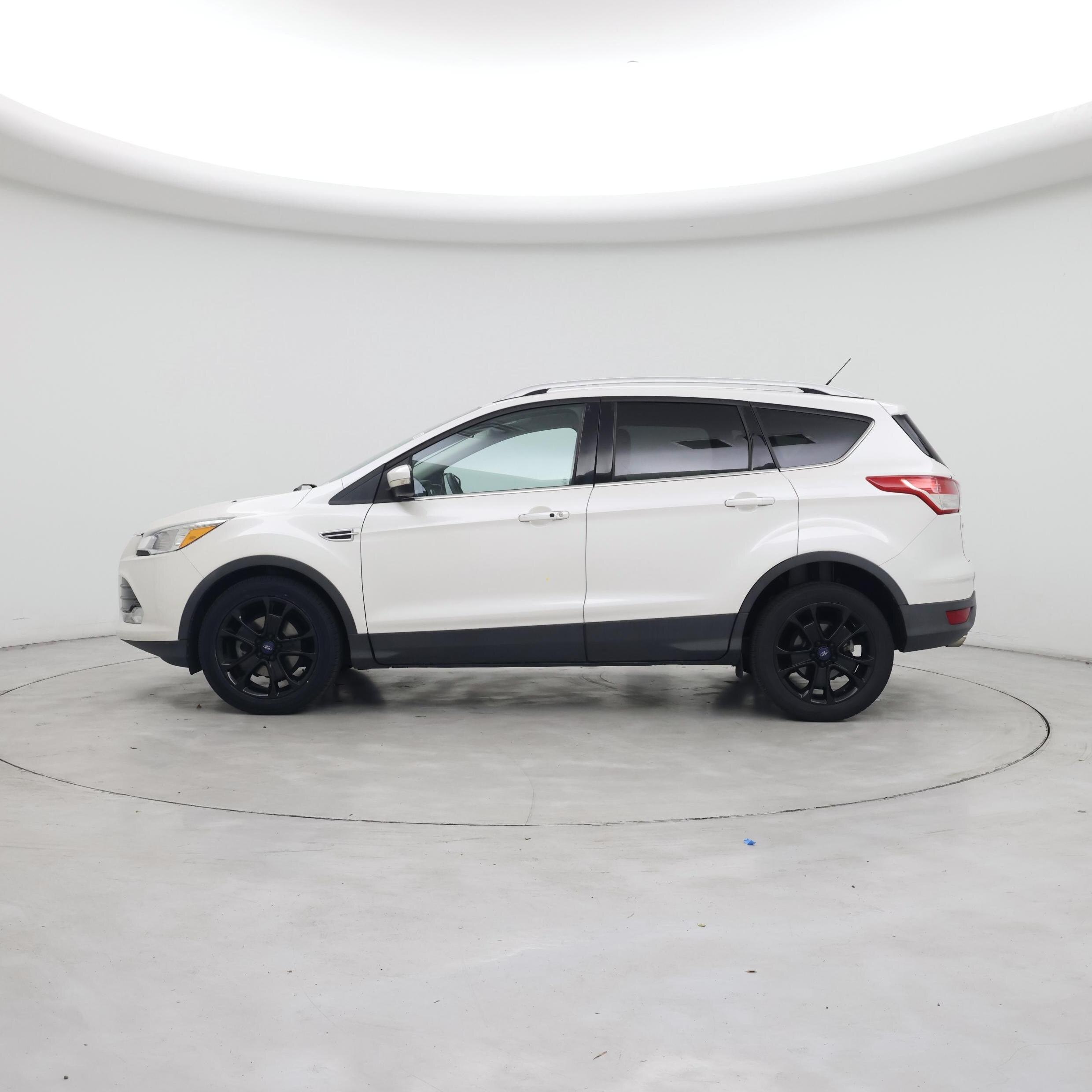 Thumbnail: 2015 Ford Escape - 3