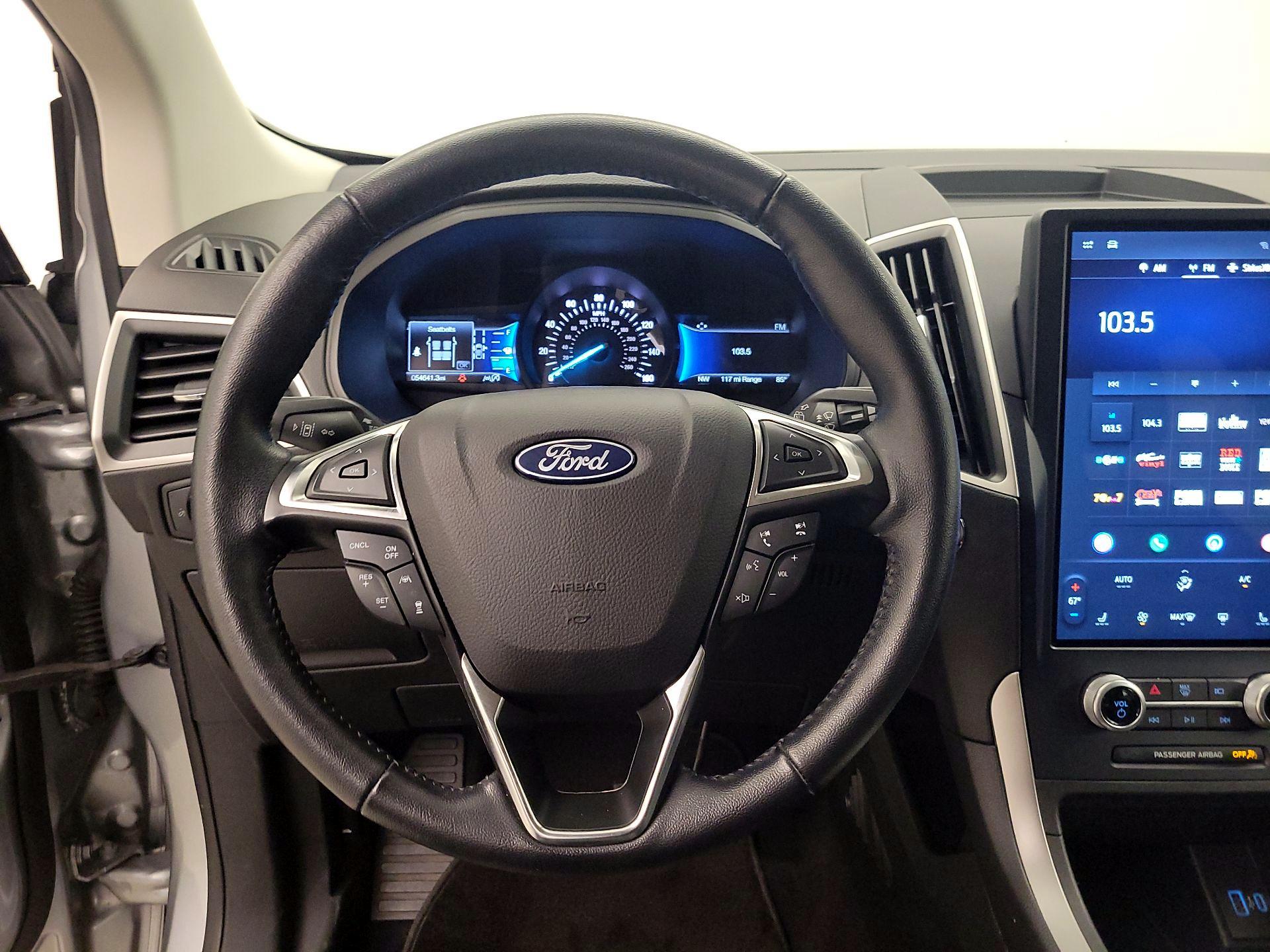 Thumbnail: 2022 Ford Edge - 10