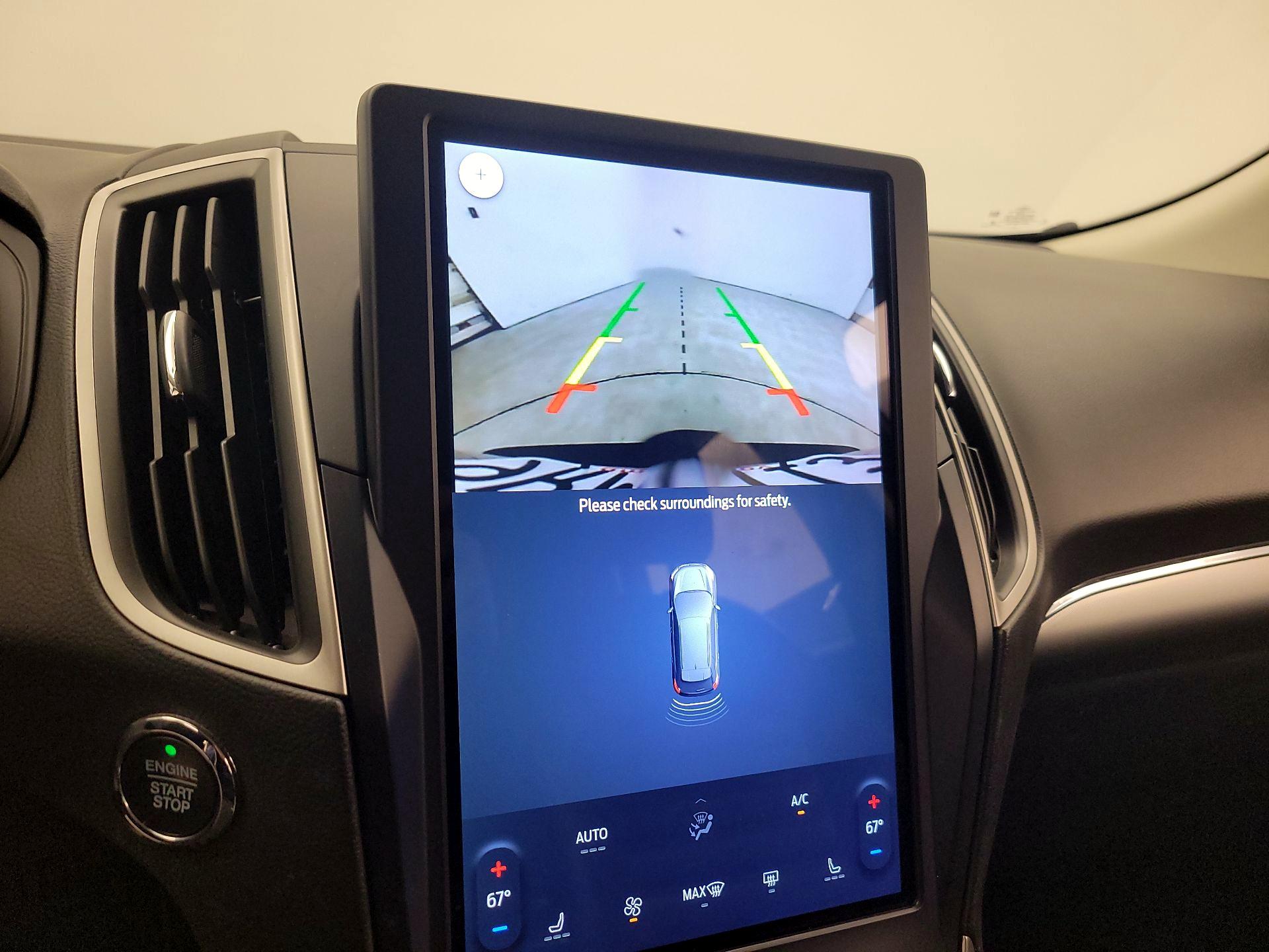 Thumbnail: 2022 Ford Edge - 14