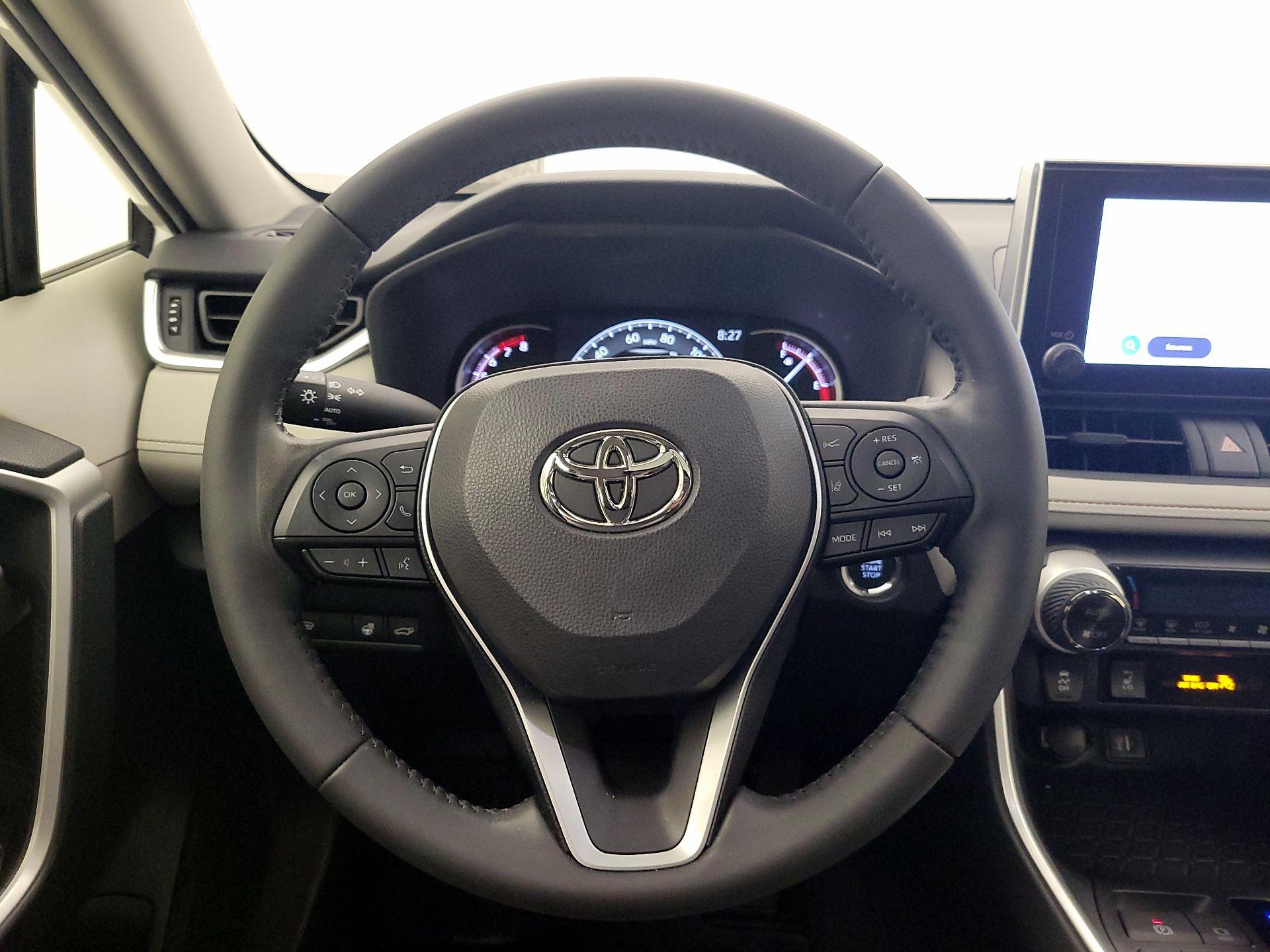 Thumbnail: 2023 Toyota RAV4 - 10