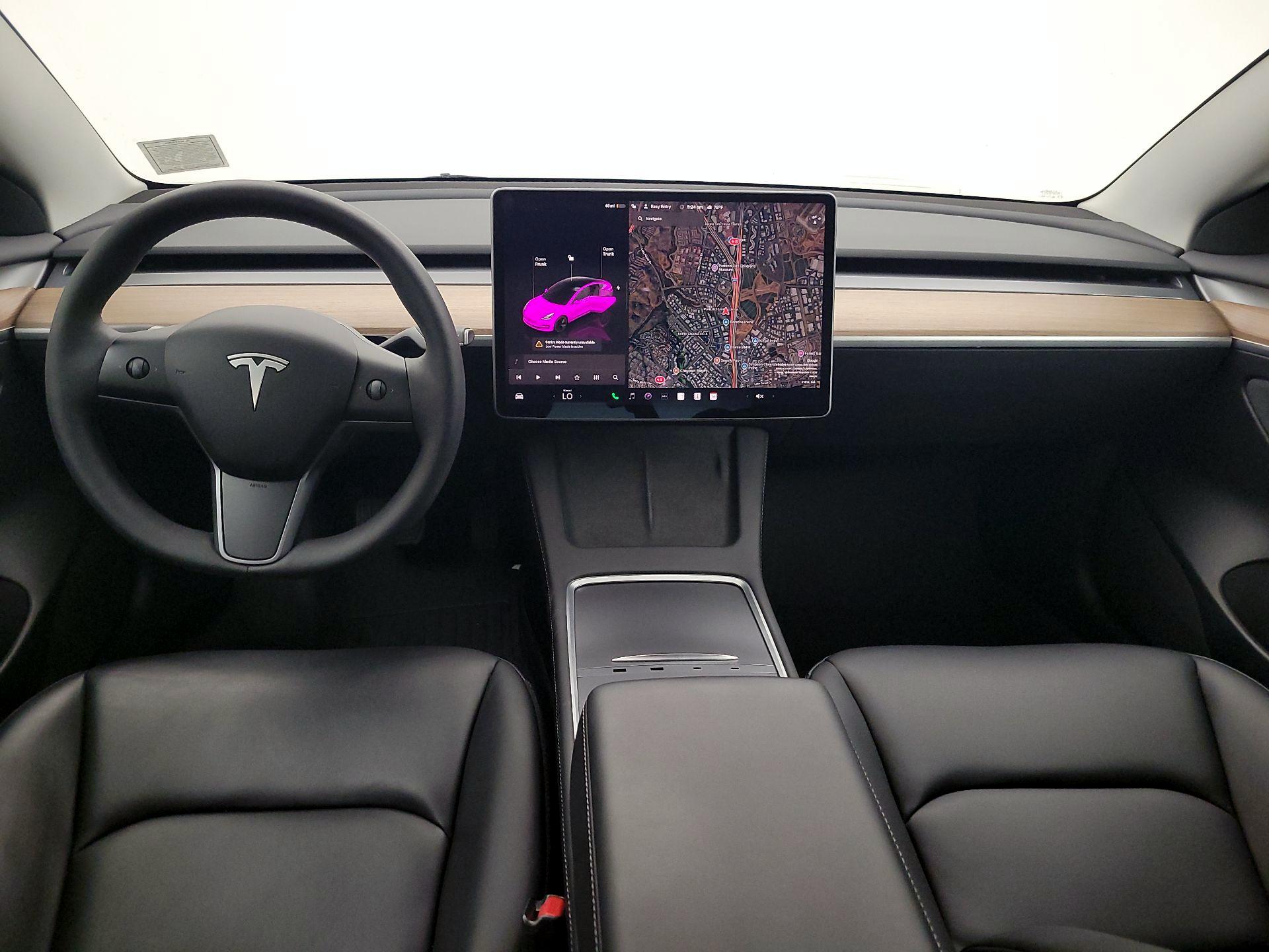 Thumbnail: 2023 Tesla Model 3 - 9