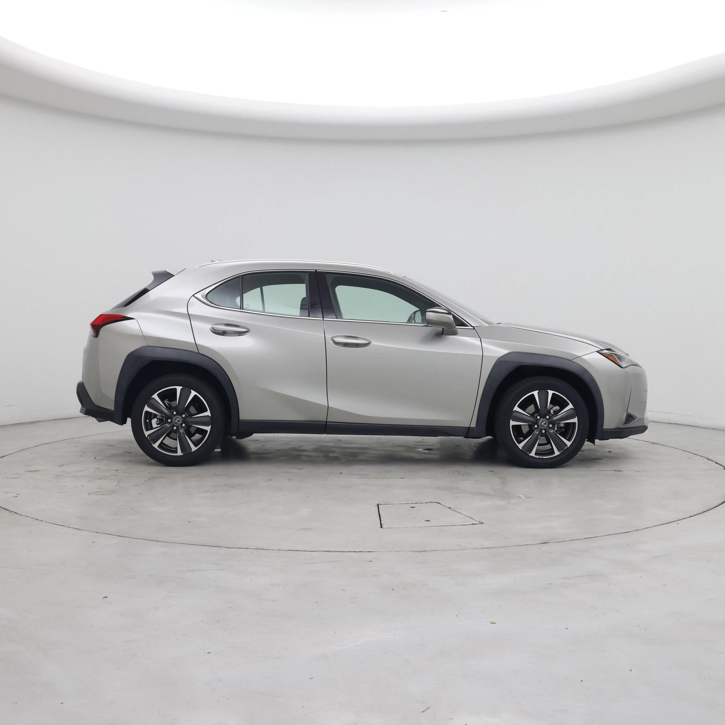 Thumbnail: 2020 Lexus UX - 7