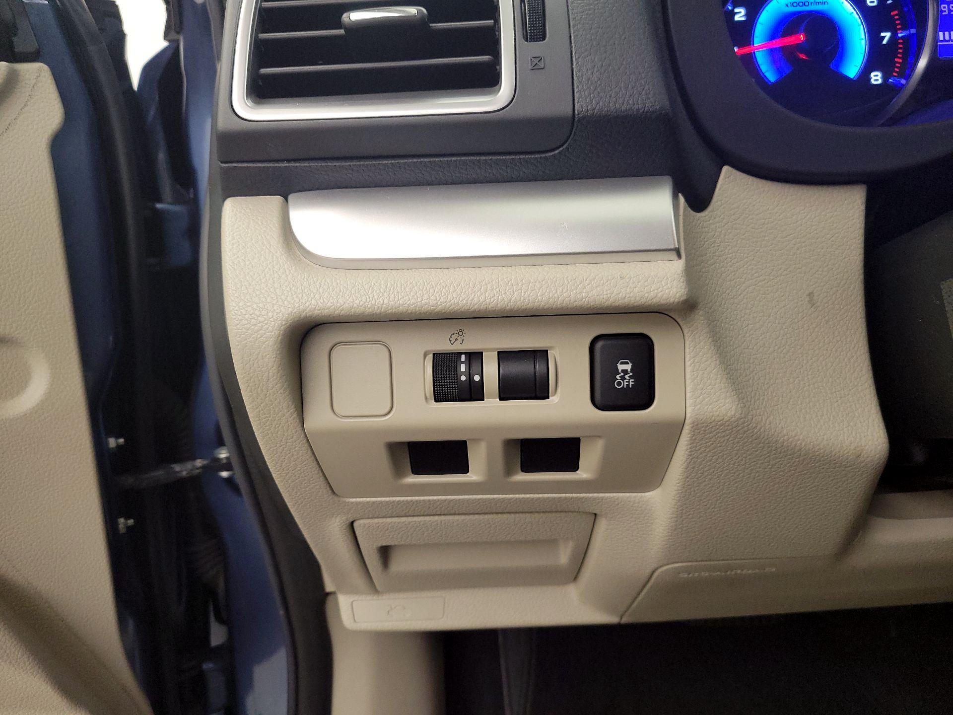 Thumbnail: 2015 Subaru XV Crosstrek - 13