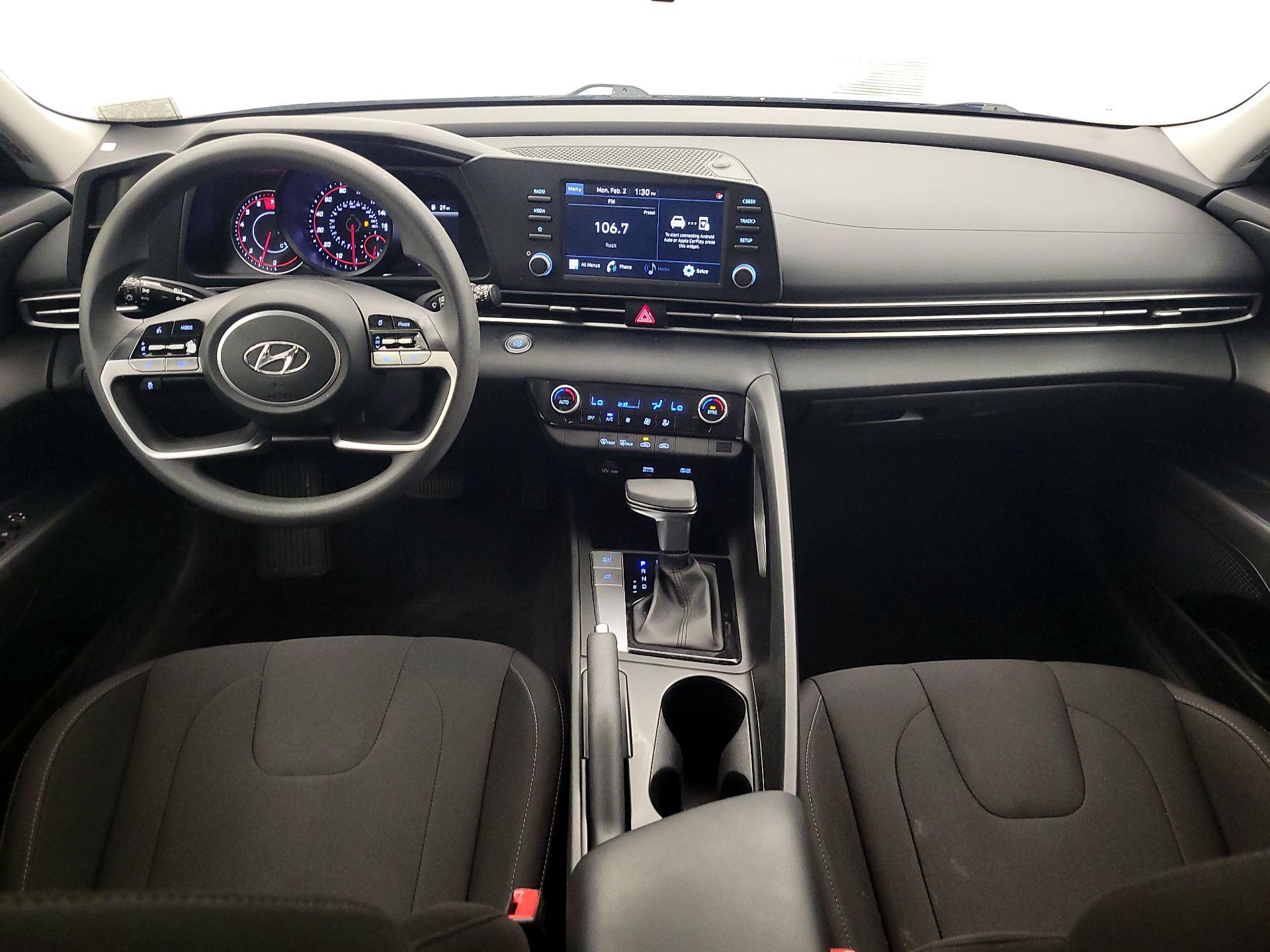 Thumbnail: 2023 Hyundai Elantra - 9