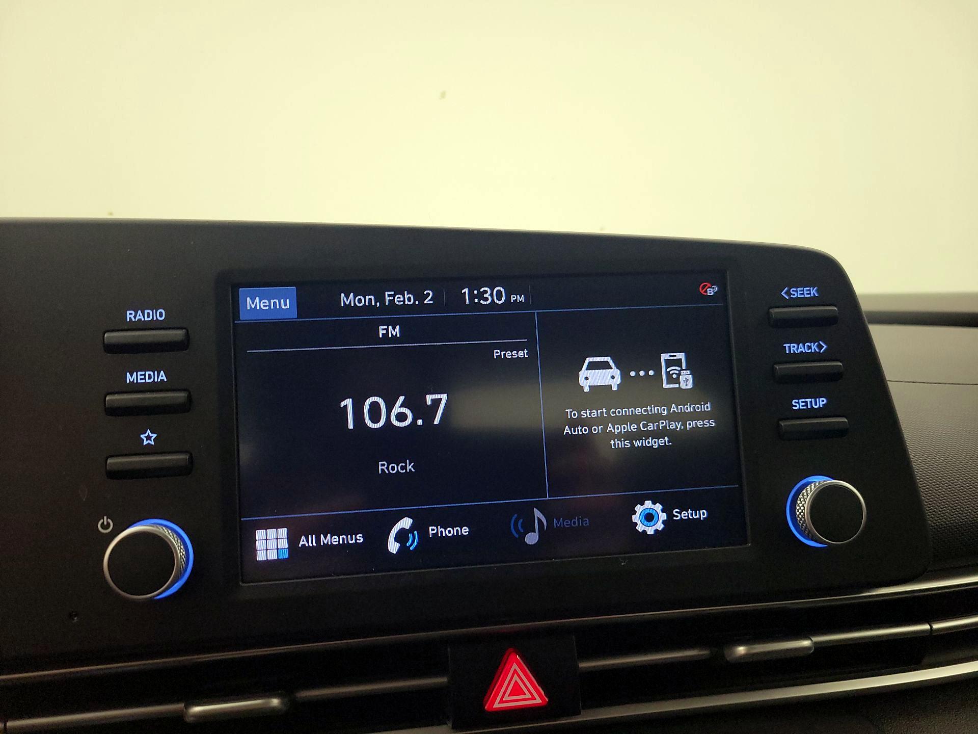 Thumbnail: 2023 Hyundai Elantra - 15