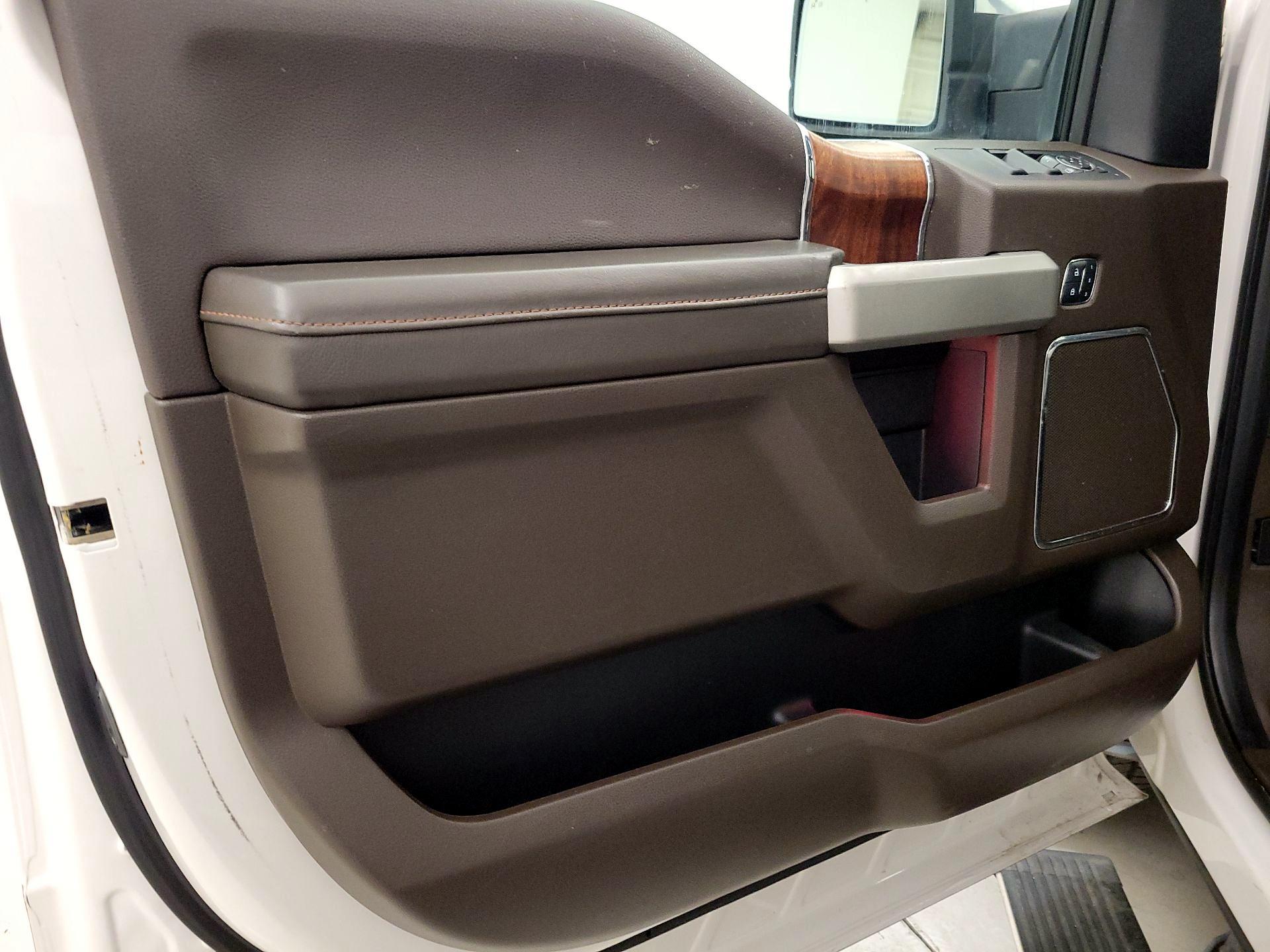 Thumbnail: 2015 Ford F-150 - 12