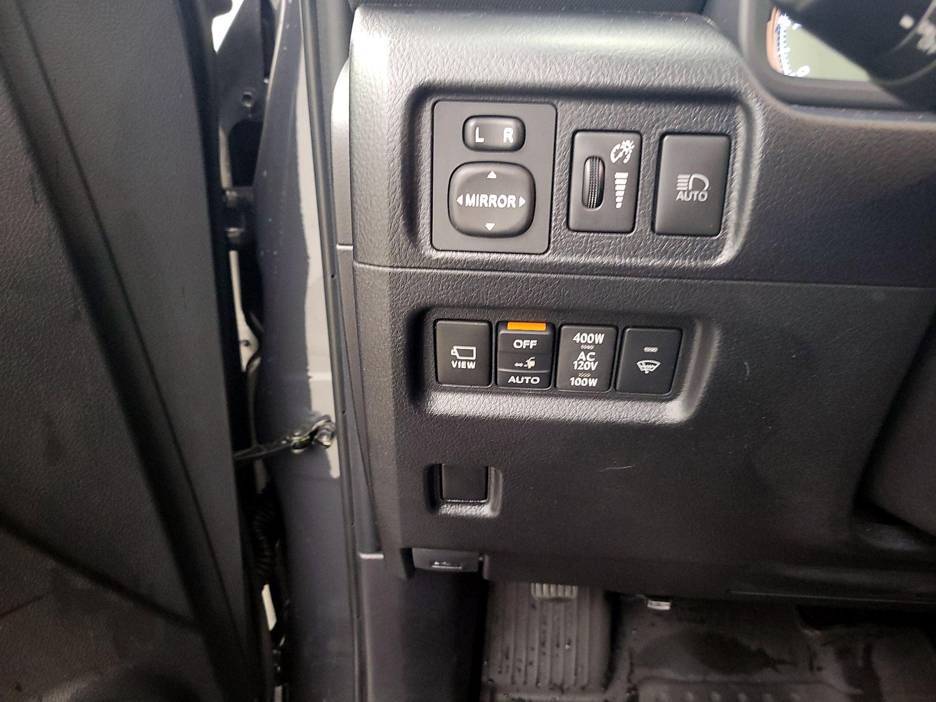 Thumbnail: 2024 Toyota 4Runner - 13