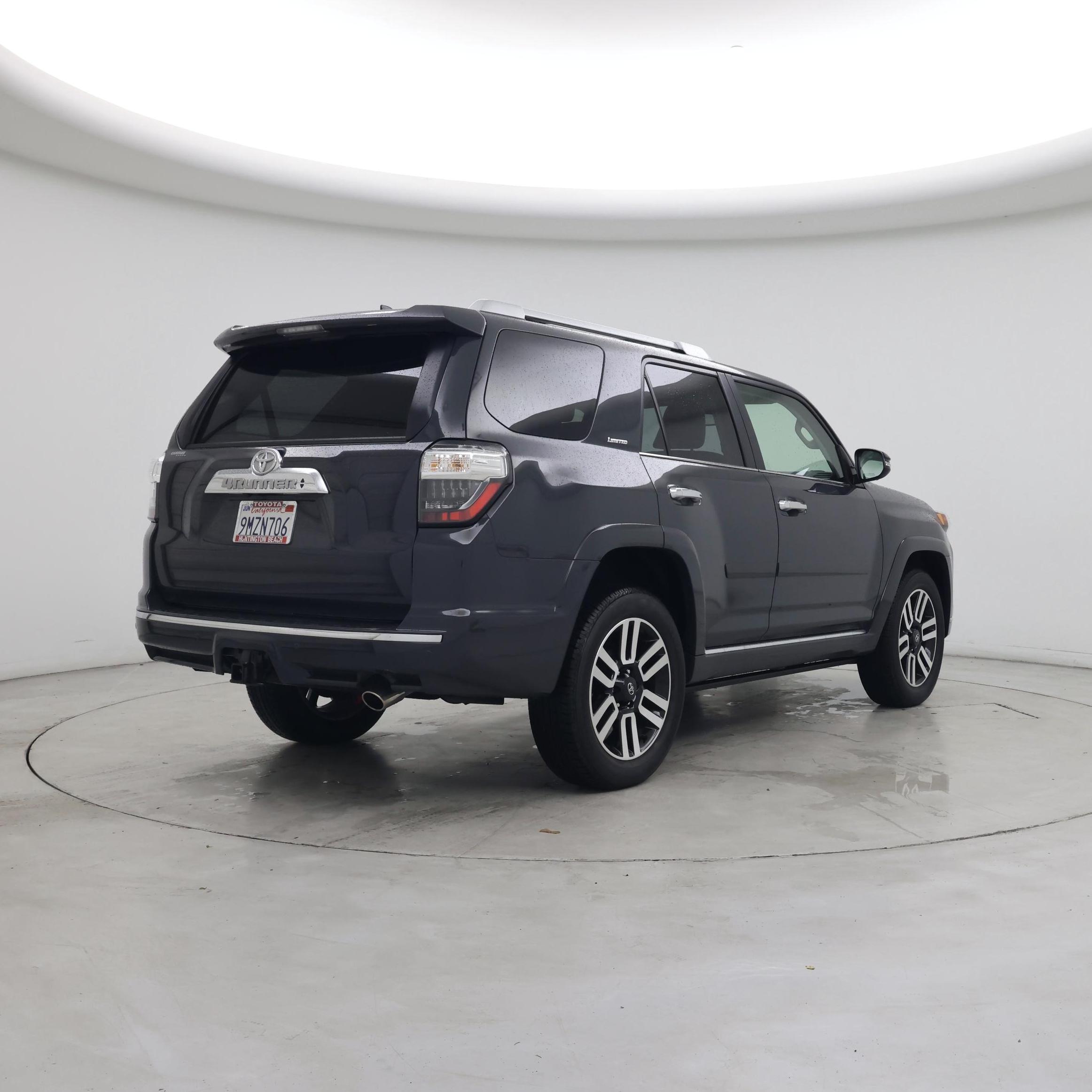 Thumbnail: 2024 Toyota 4Runner - 8