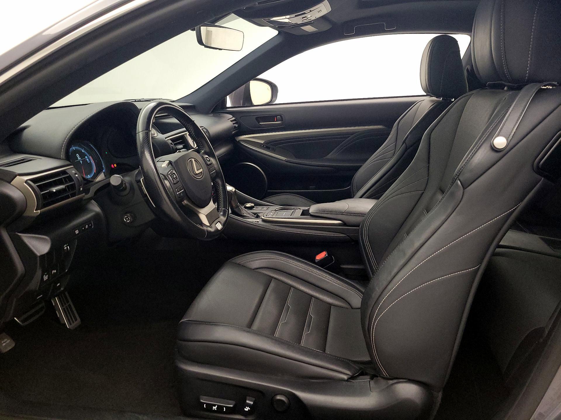 Thumbnail: 2017 Lexus RC - 11