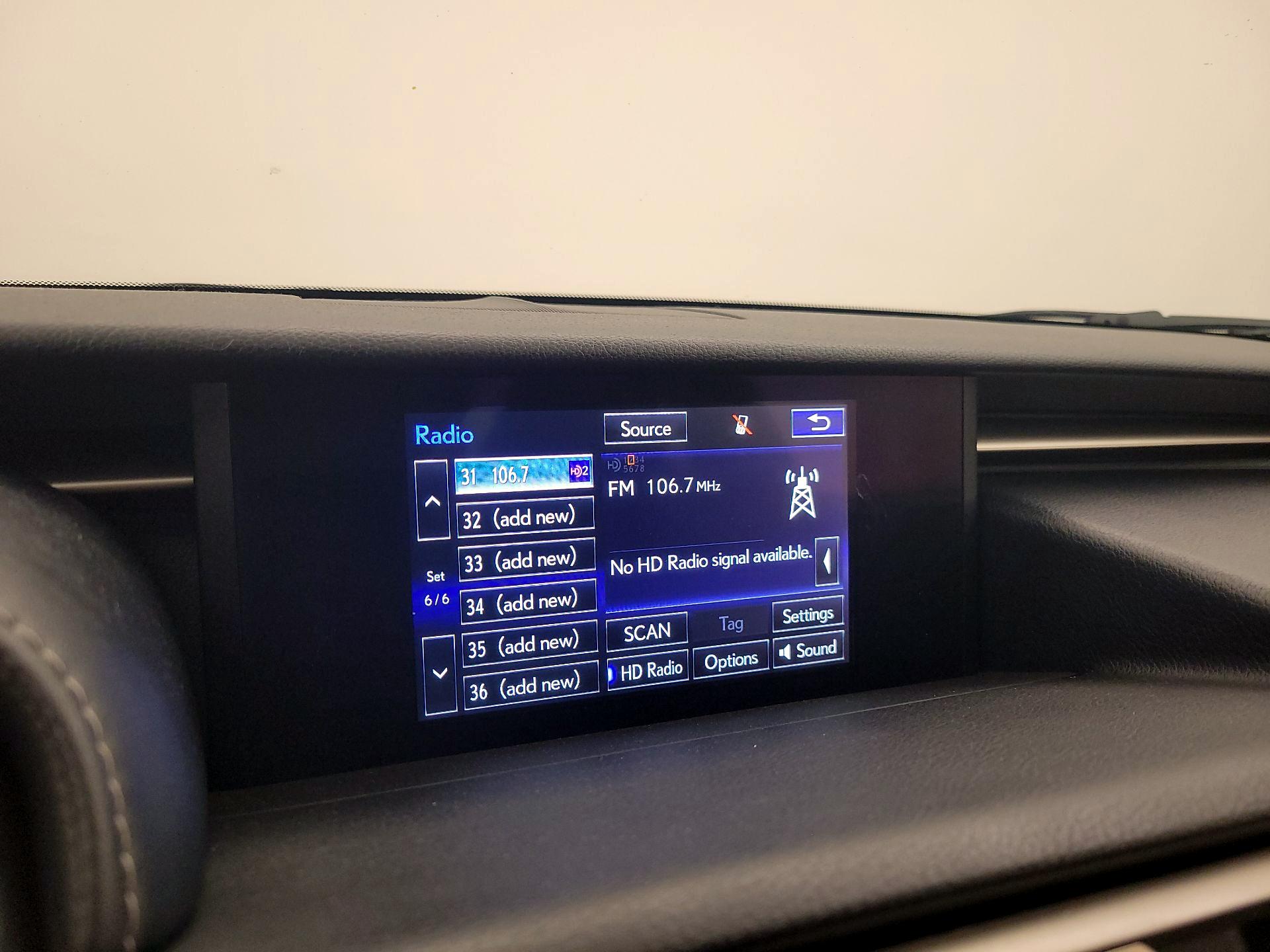 Thumbnail: 2017 Lexus RC - 15