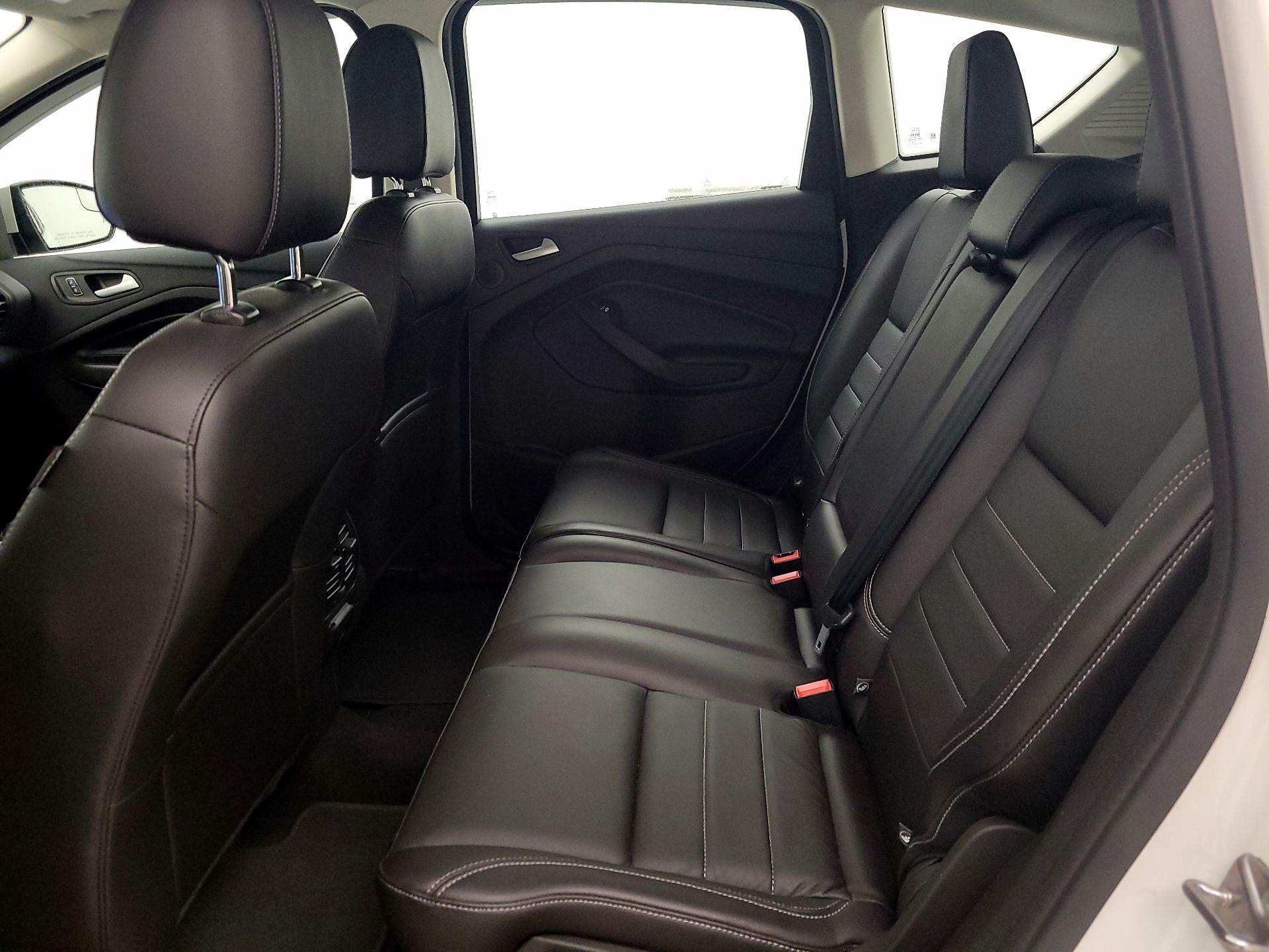 Thumbnail: 2016 Ford C-Max - 19