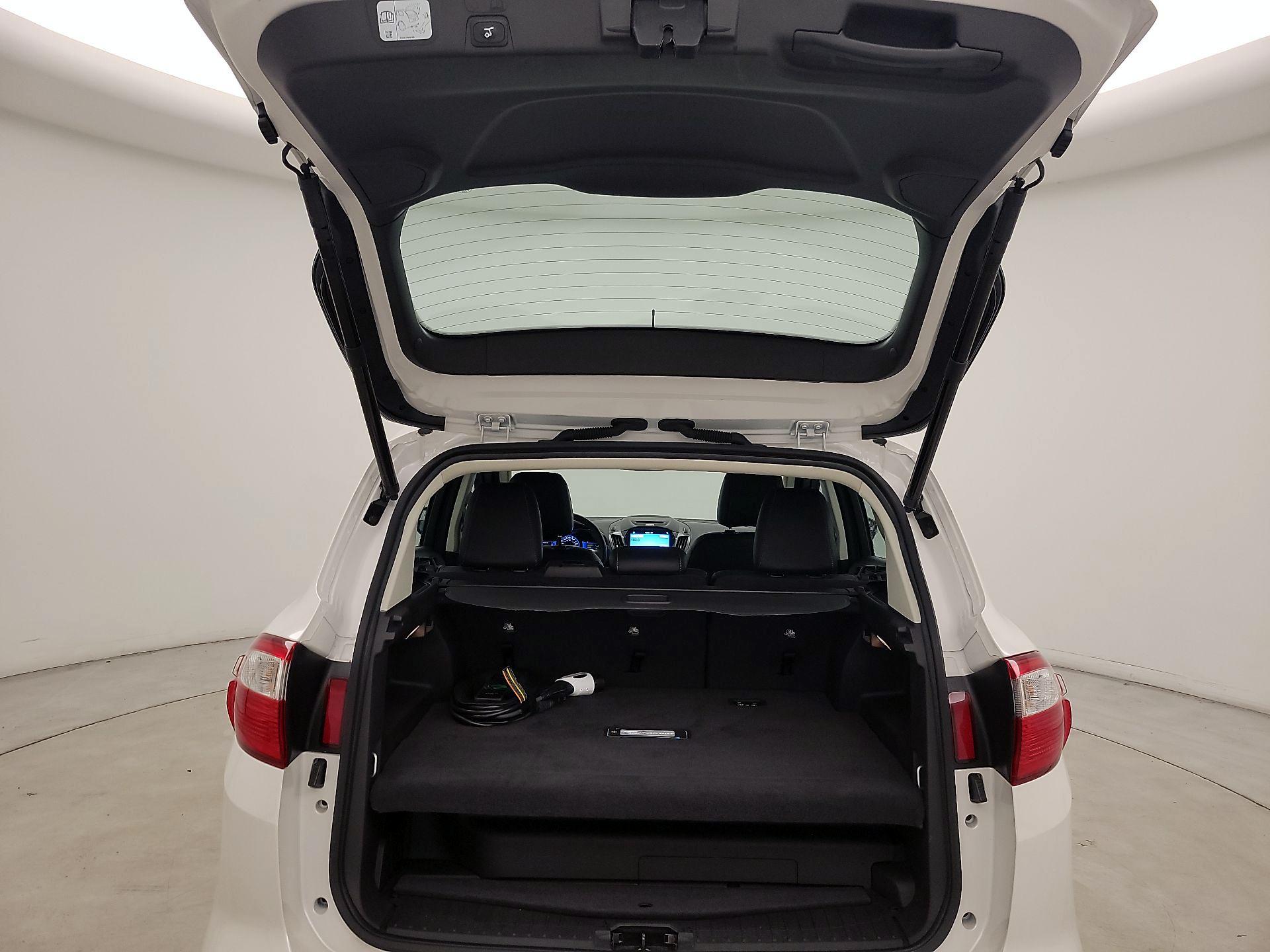 Thumbnail: 2016 Ford C-Max - 20