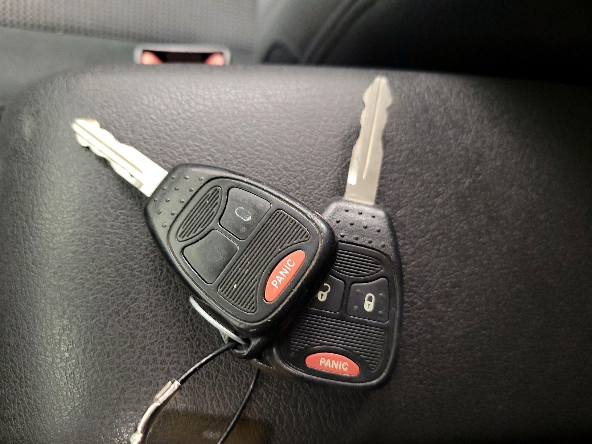 Thumbnail: 2015 Jeep Patriot - 19