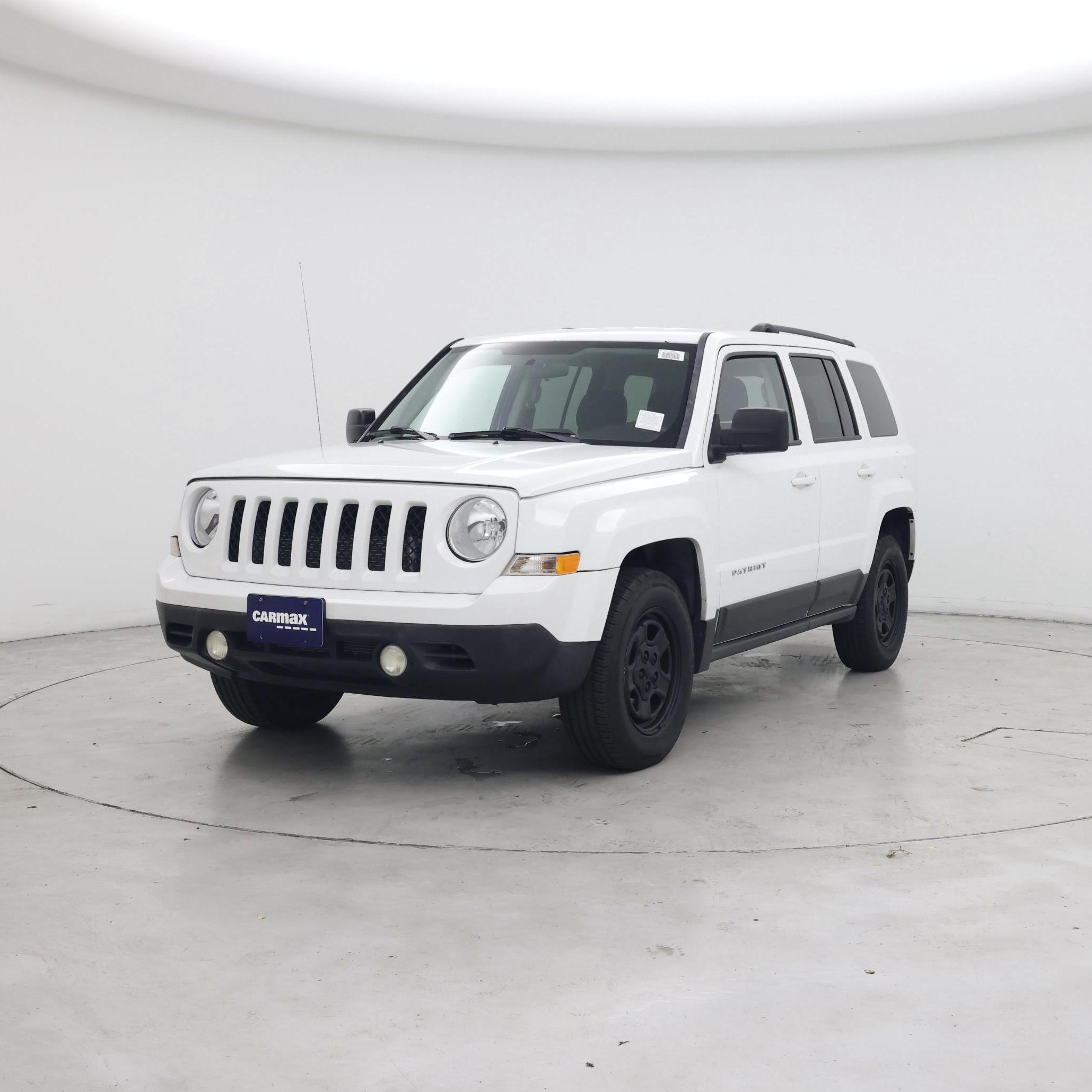 Thumbnail: 2015 Jeep Patriot - 4