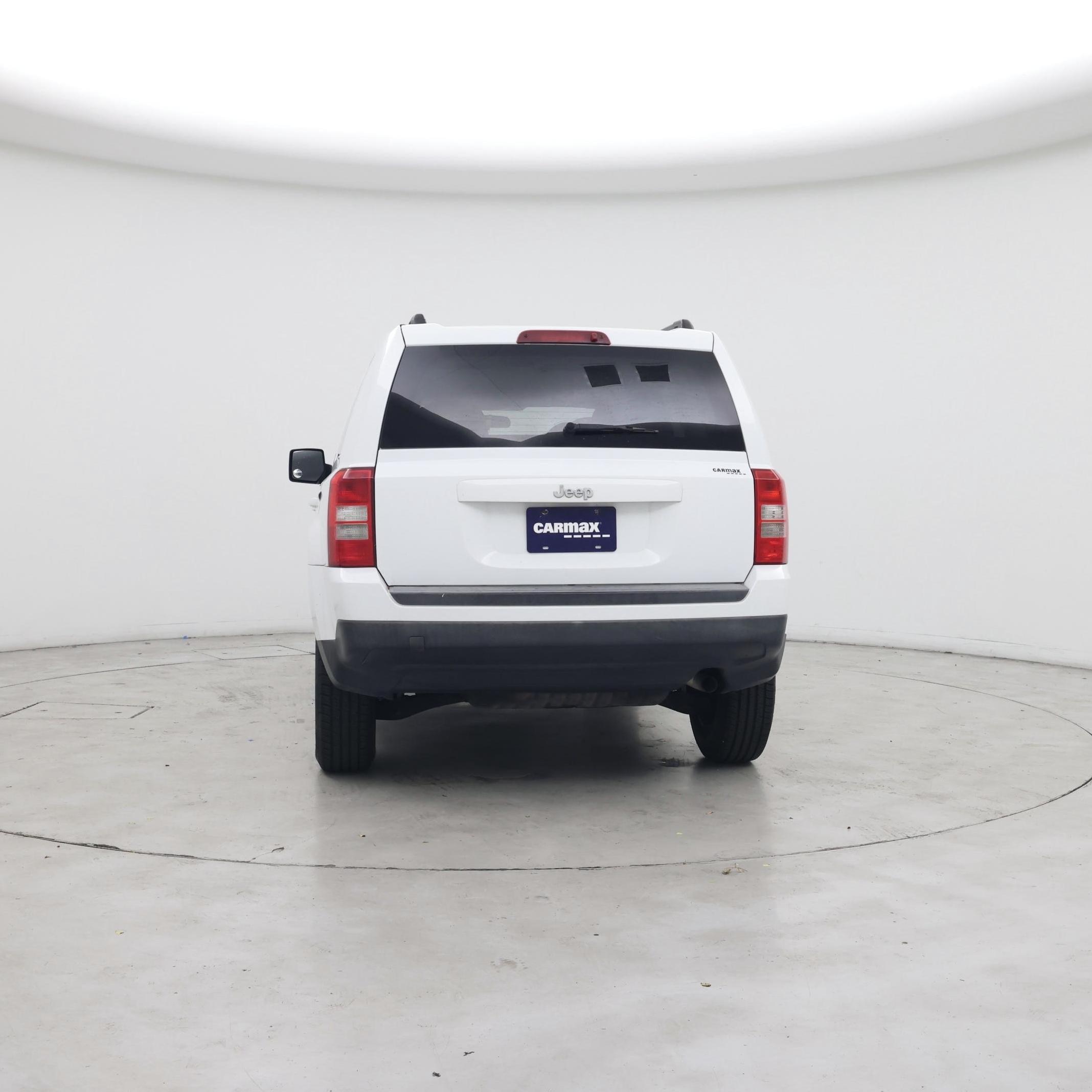 Thumbnail: 2015 Jeep Patriot - 6