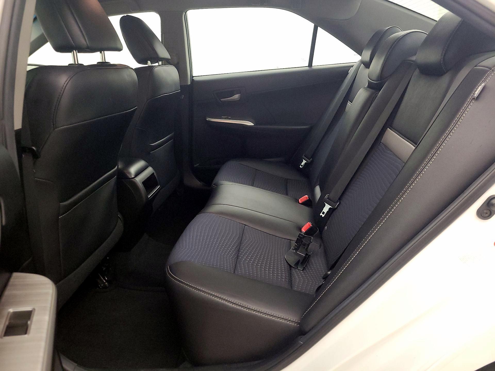 Thumbnail: 2014 Toyota Camry - 19