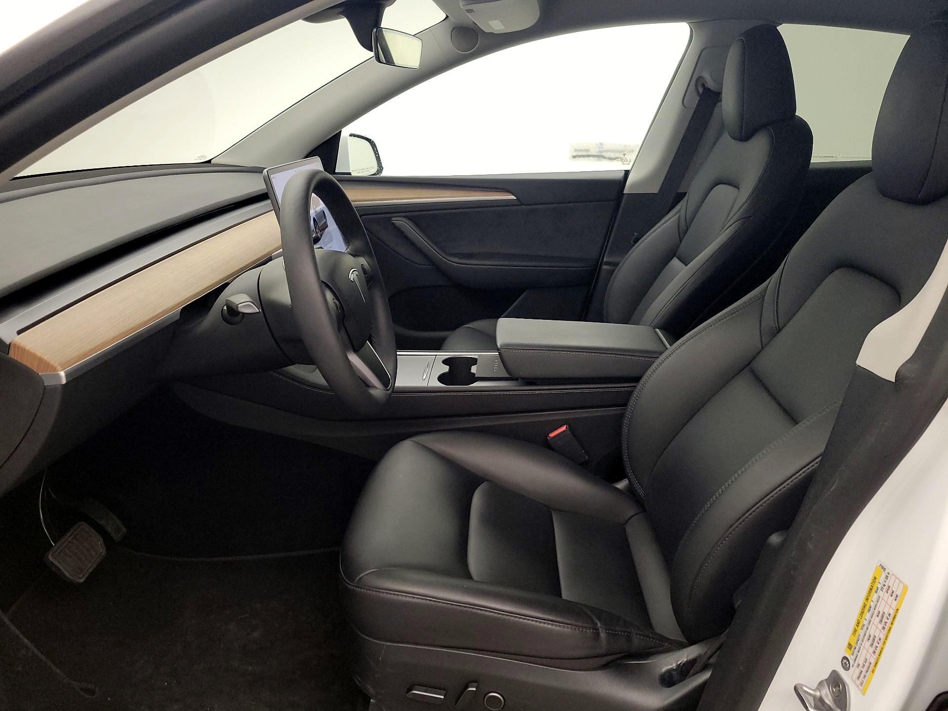 Thumbnail: 2024 Tesla Model Y - 11