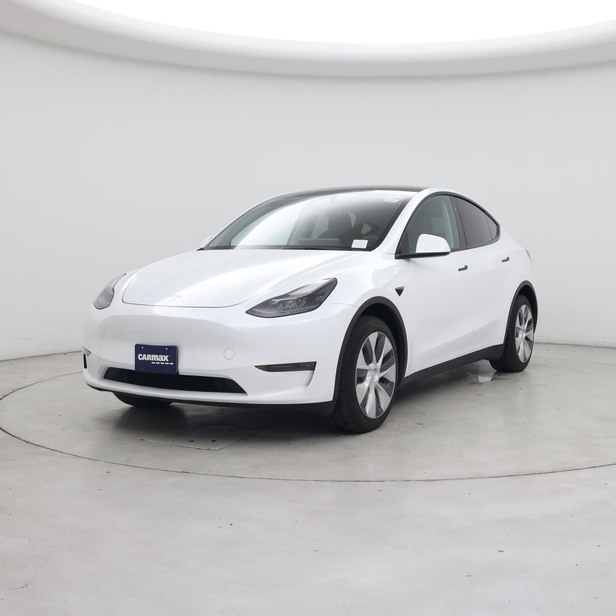 Thumbnail: 2024 Tesla Model Y - 4