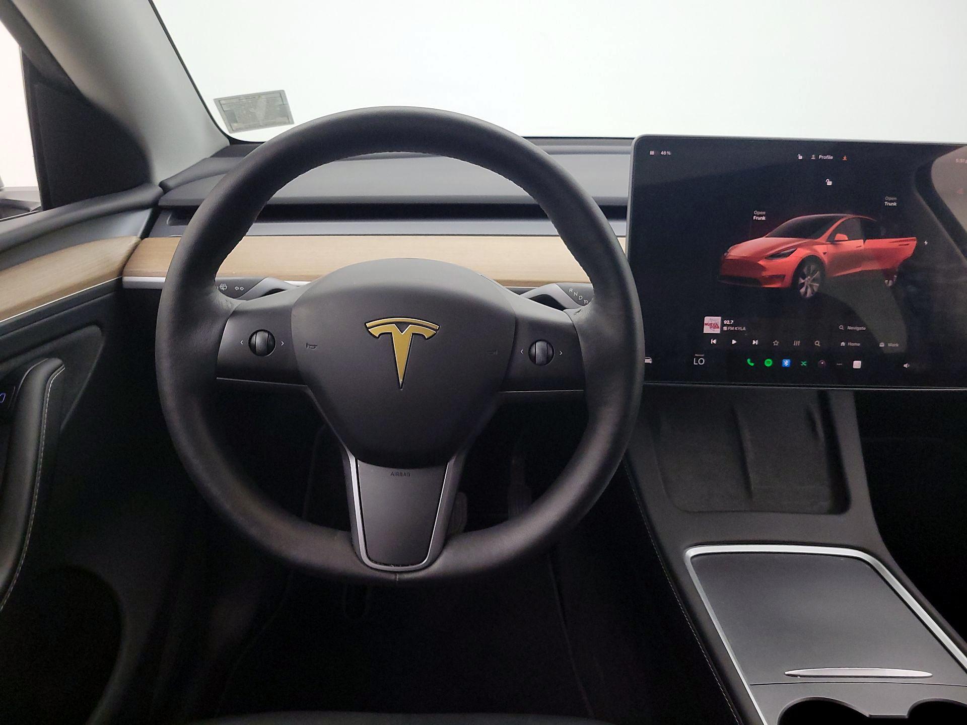 Thumbnail: 2023 Tesla Model Y - 10