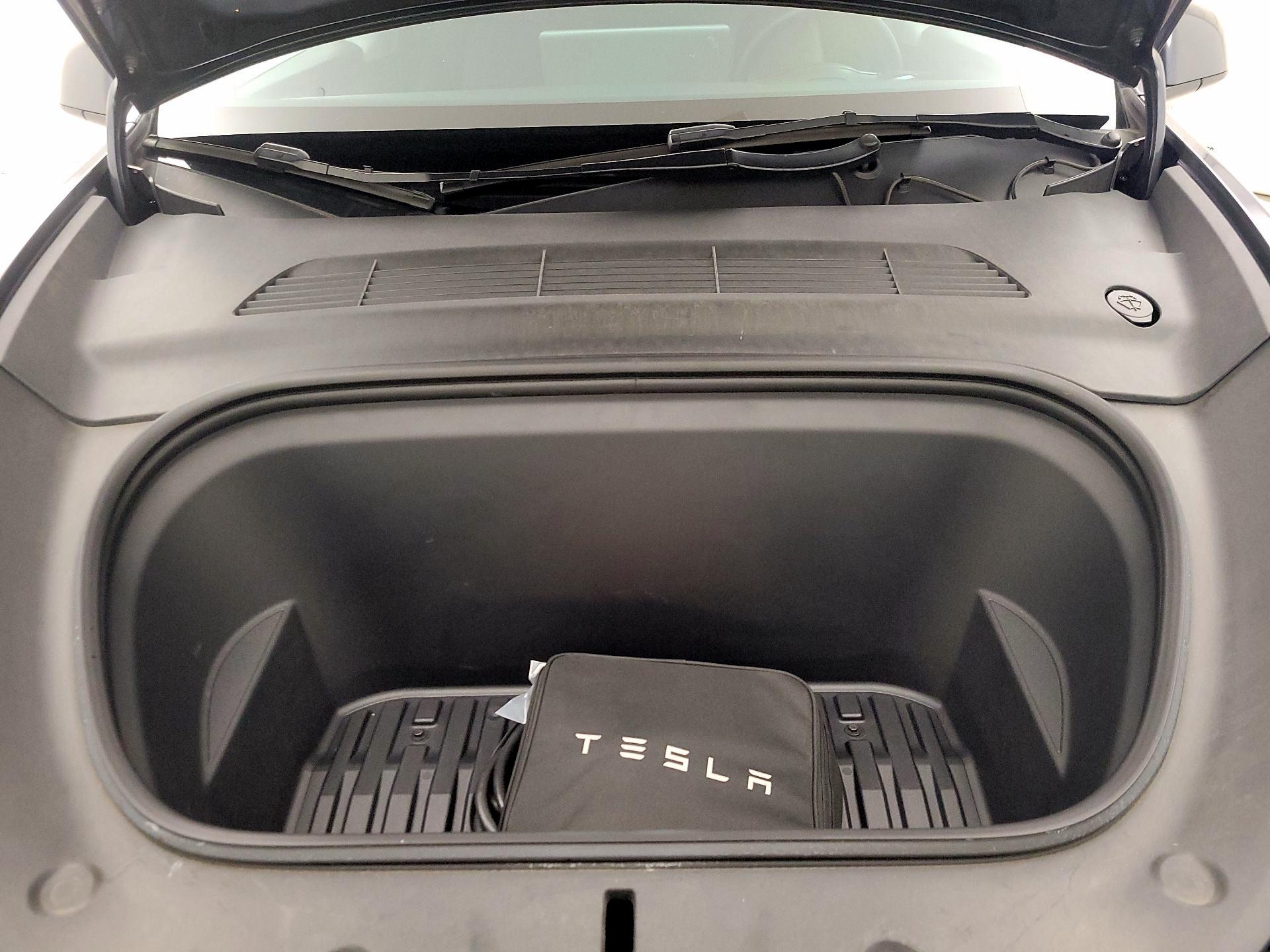 Thumbnail: 2023 Tesla Model Y - 20