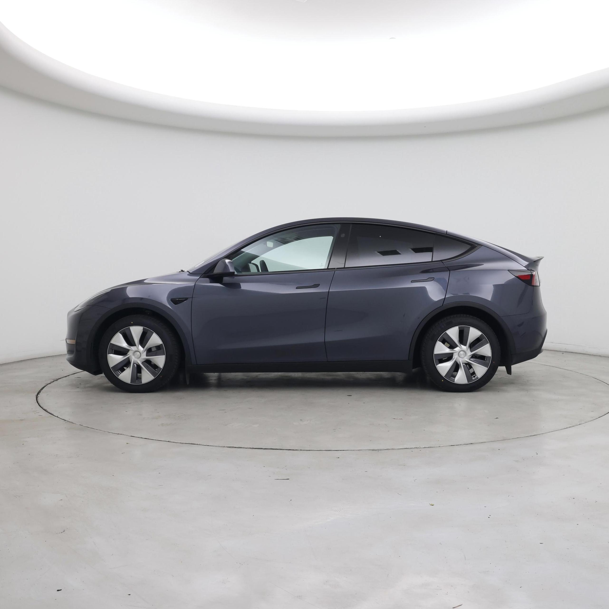 Thumbnail: 2023 Tesla Model Y - 3