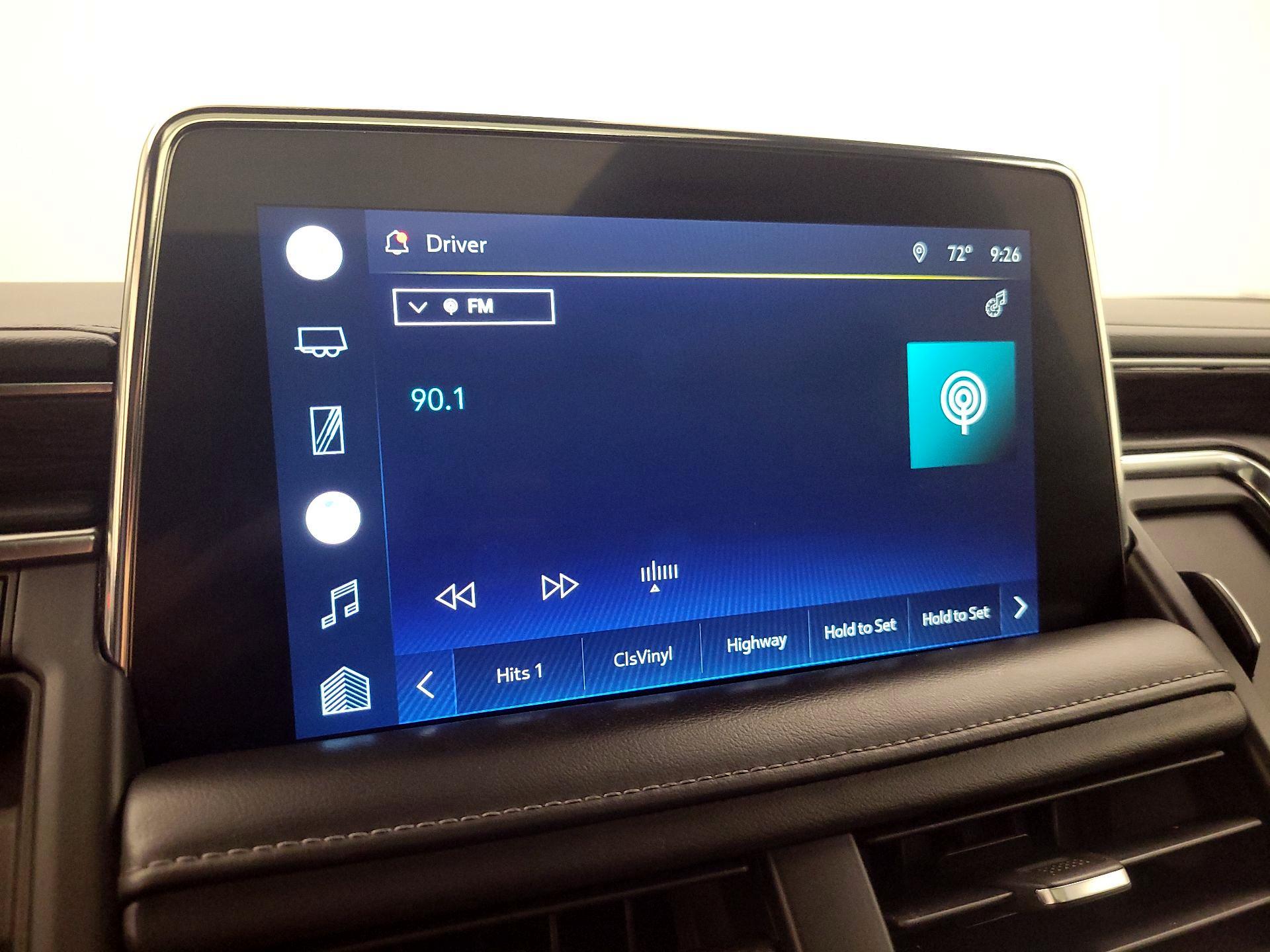 Thumbnail: 2022 Chevrolet Tahoe - 15