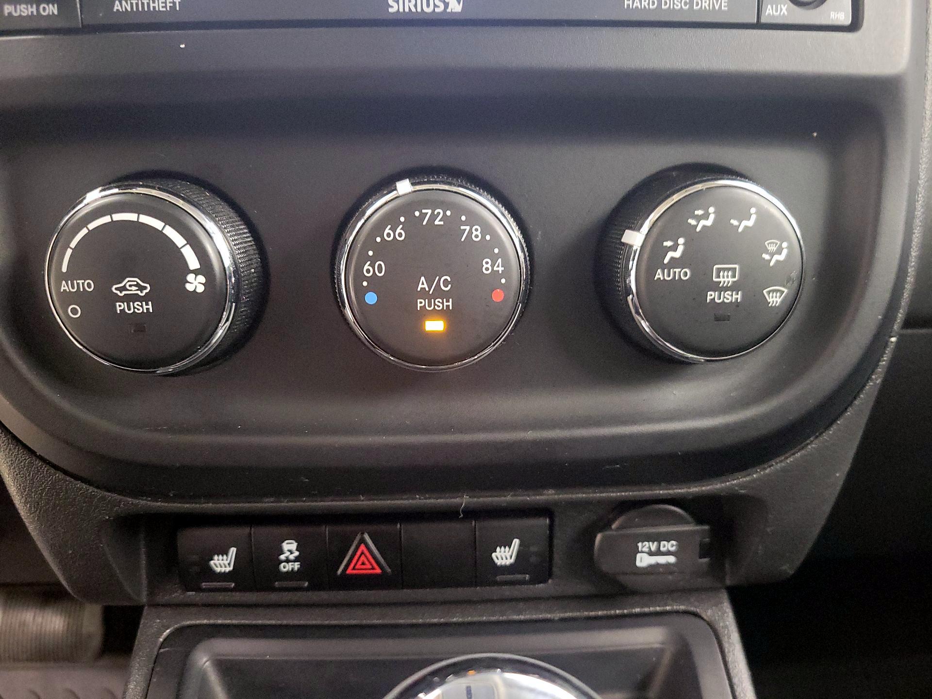 Thumbnail: 2014 Jeep Patriot - 14