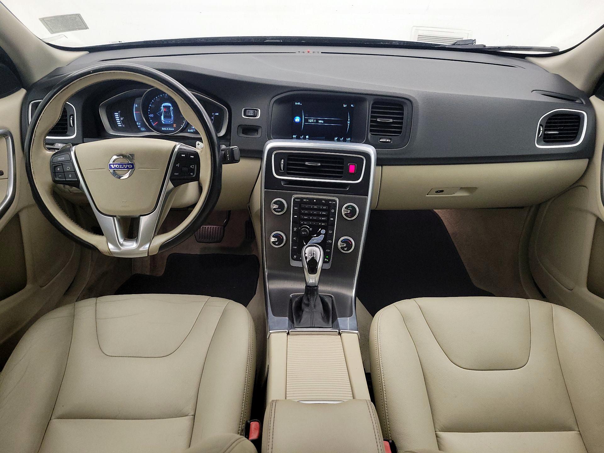 Thumbnail: 2015 Volvo S60 - 9