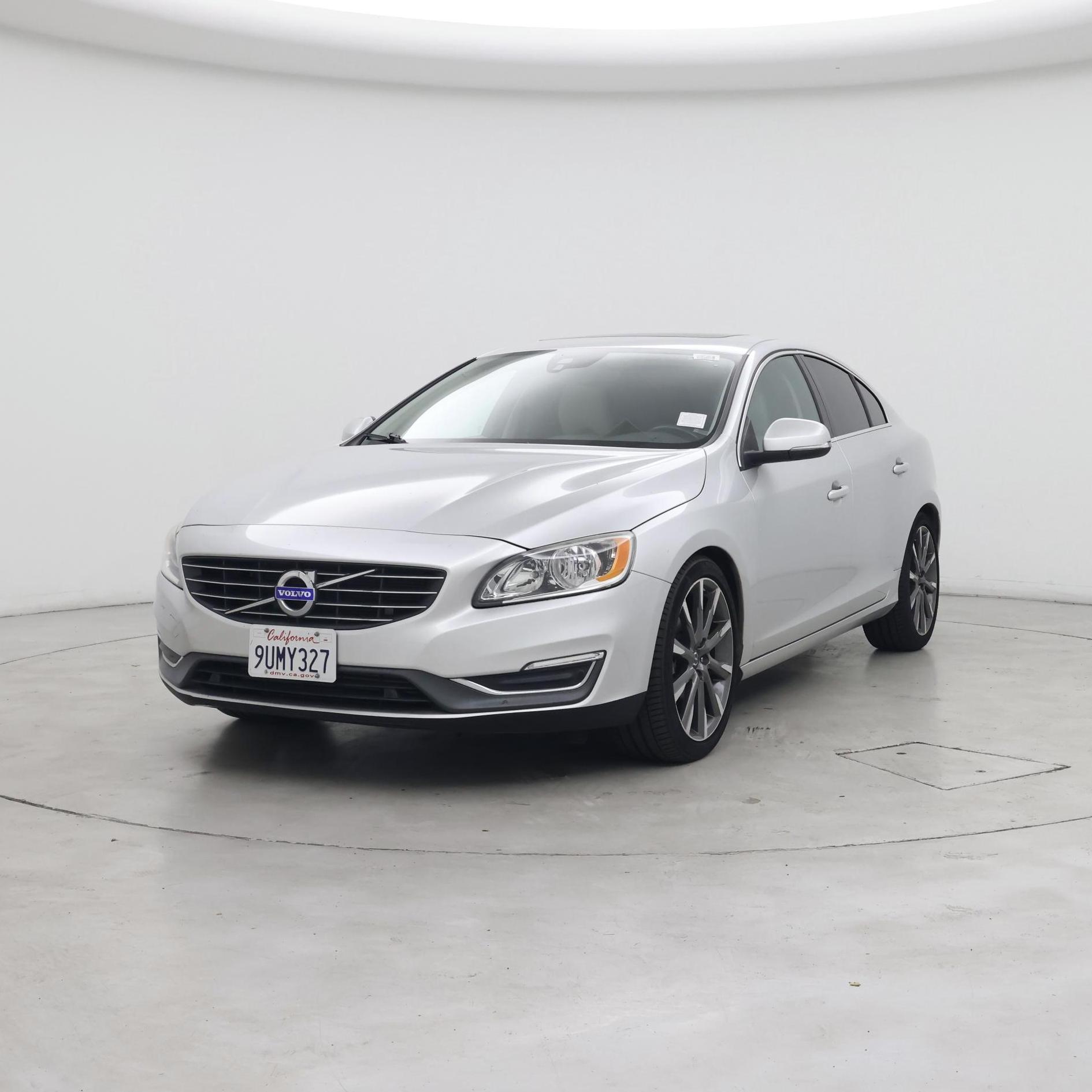Thumbnail: 2015 Volvo S60 - 4