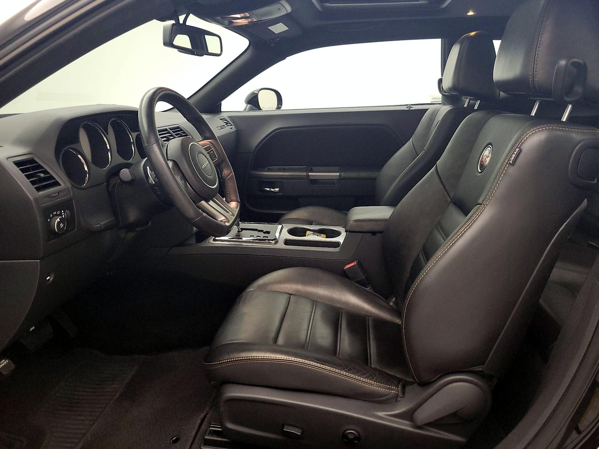 Thumbnail: 2014 Dodge Challenger - 11