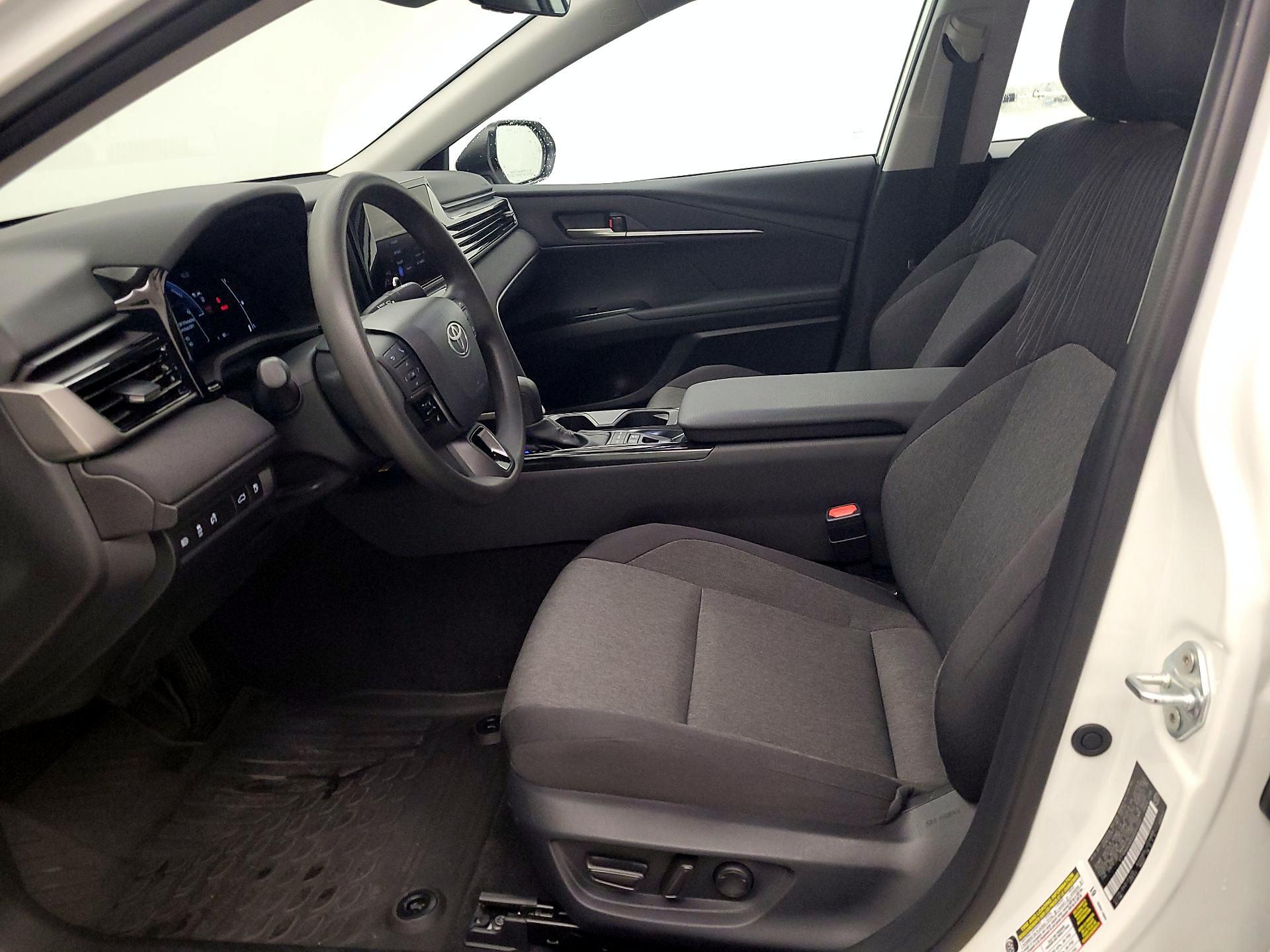 Thumbnail: 2025 Toyota Camry - 11