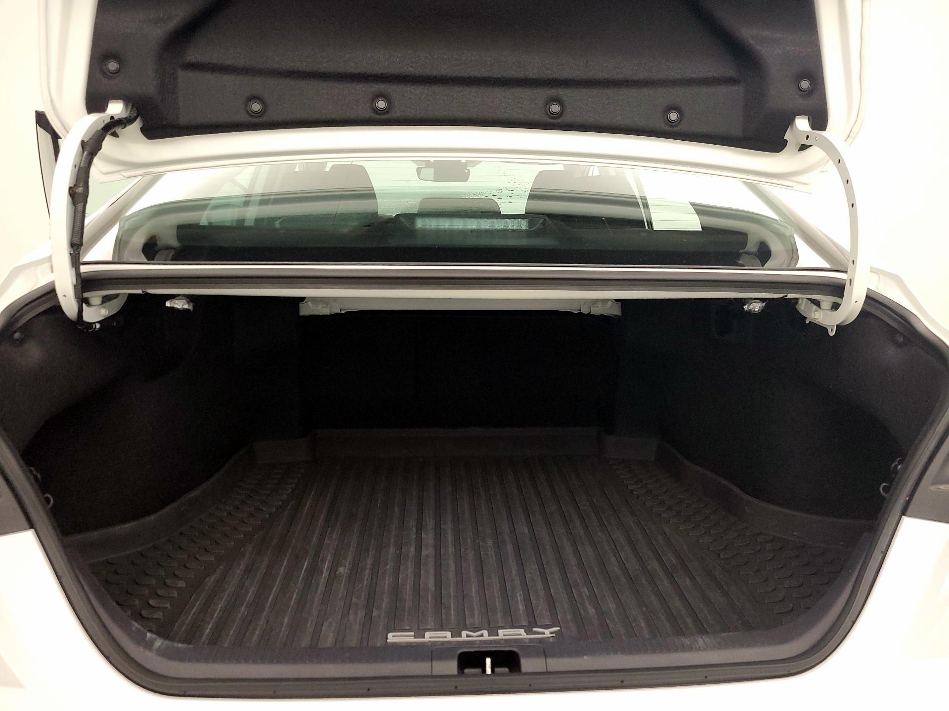 Thumbnail: 2025 Toyota Camry - 20