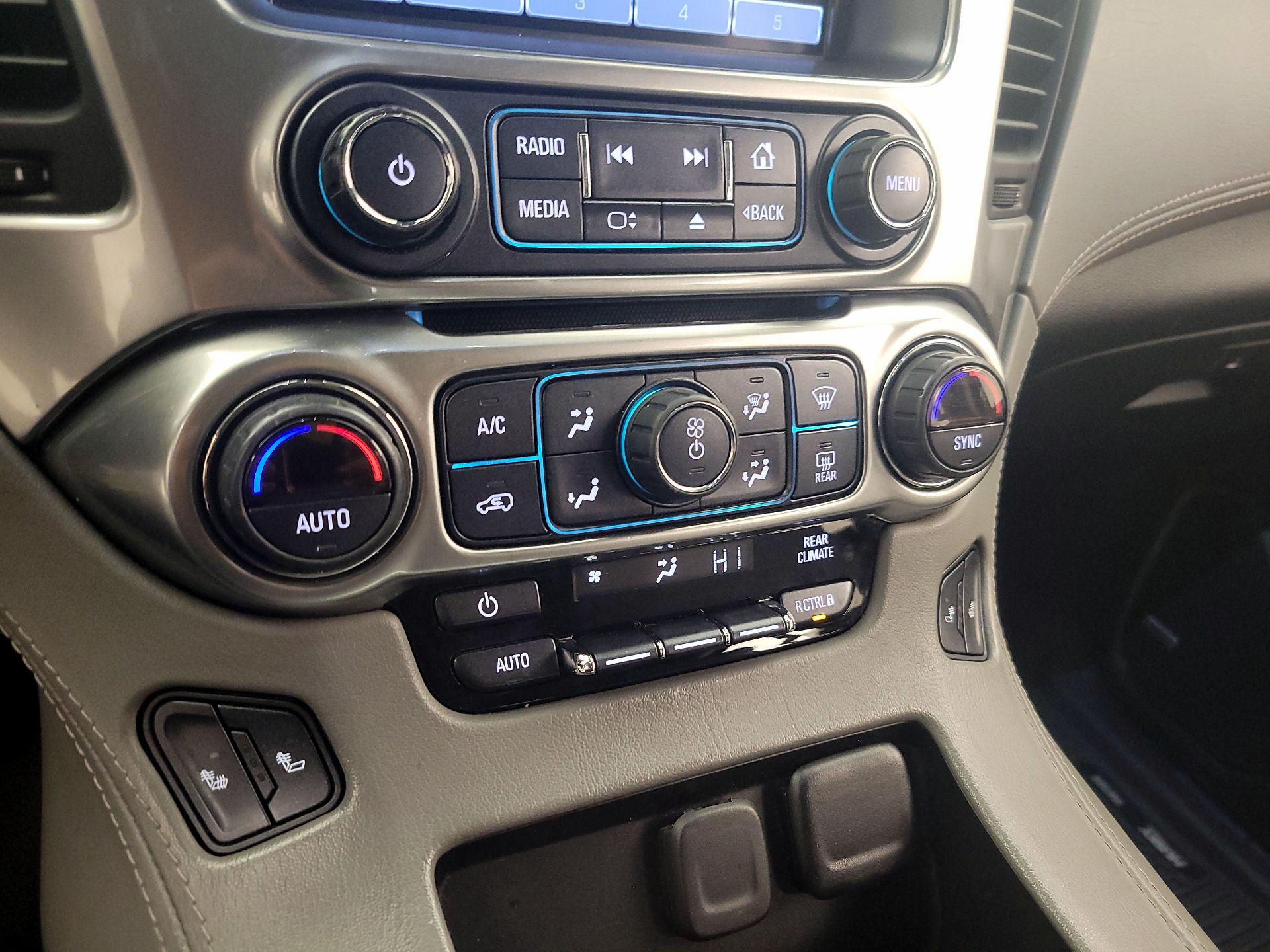 Thumbnail: 2020 Chevrolet Tahoe - 16