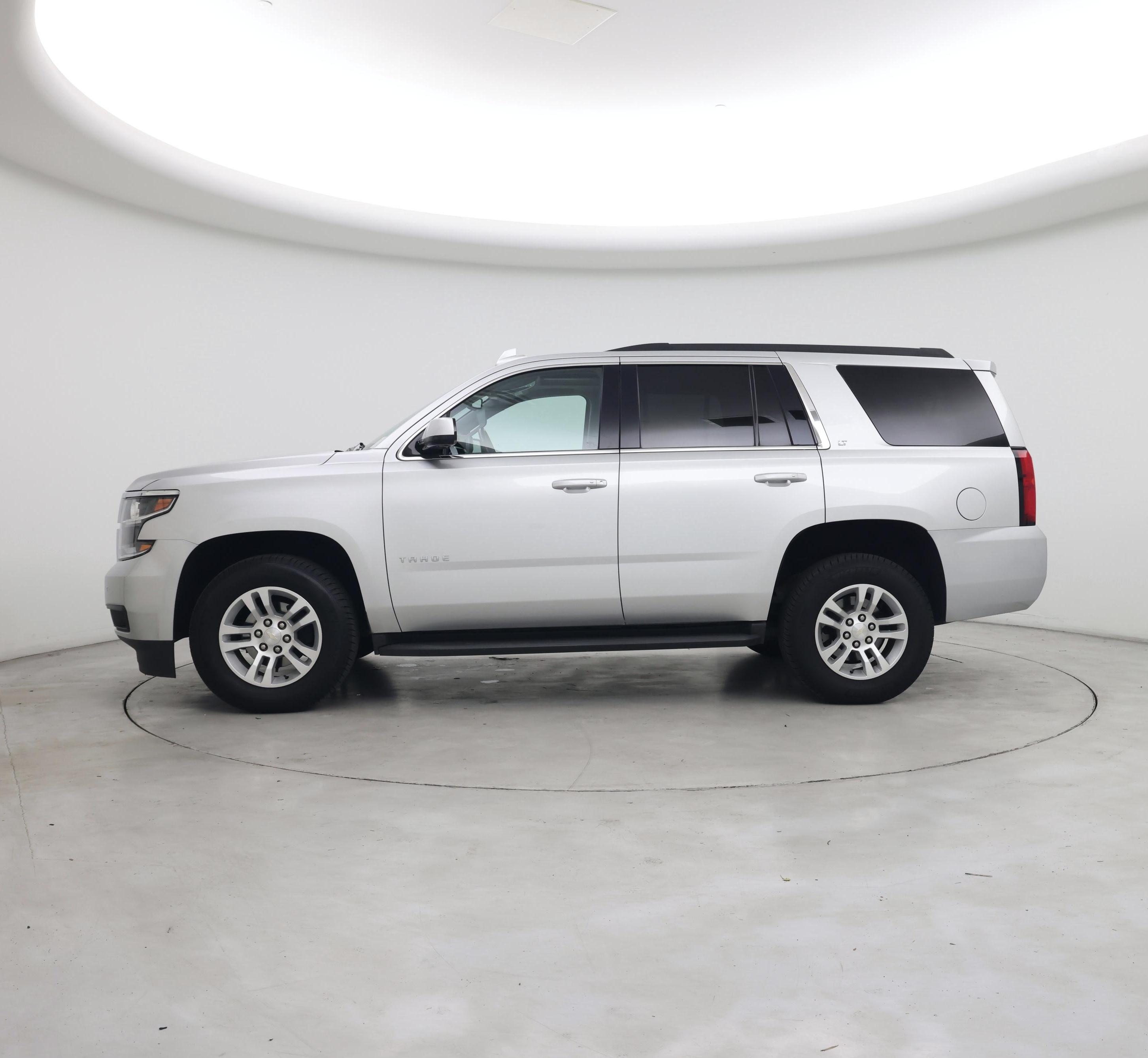 Thumbnail: 2020 Chevrolet Tahoe - 3