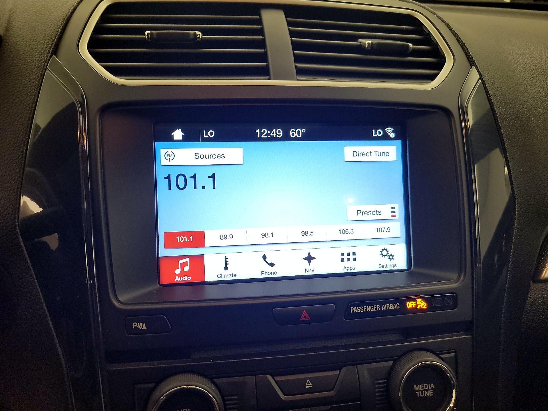 Thumbnail: 2017 Ford Explorer - 16